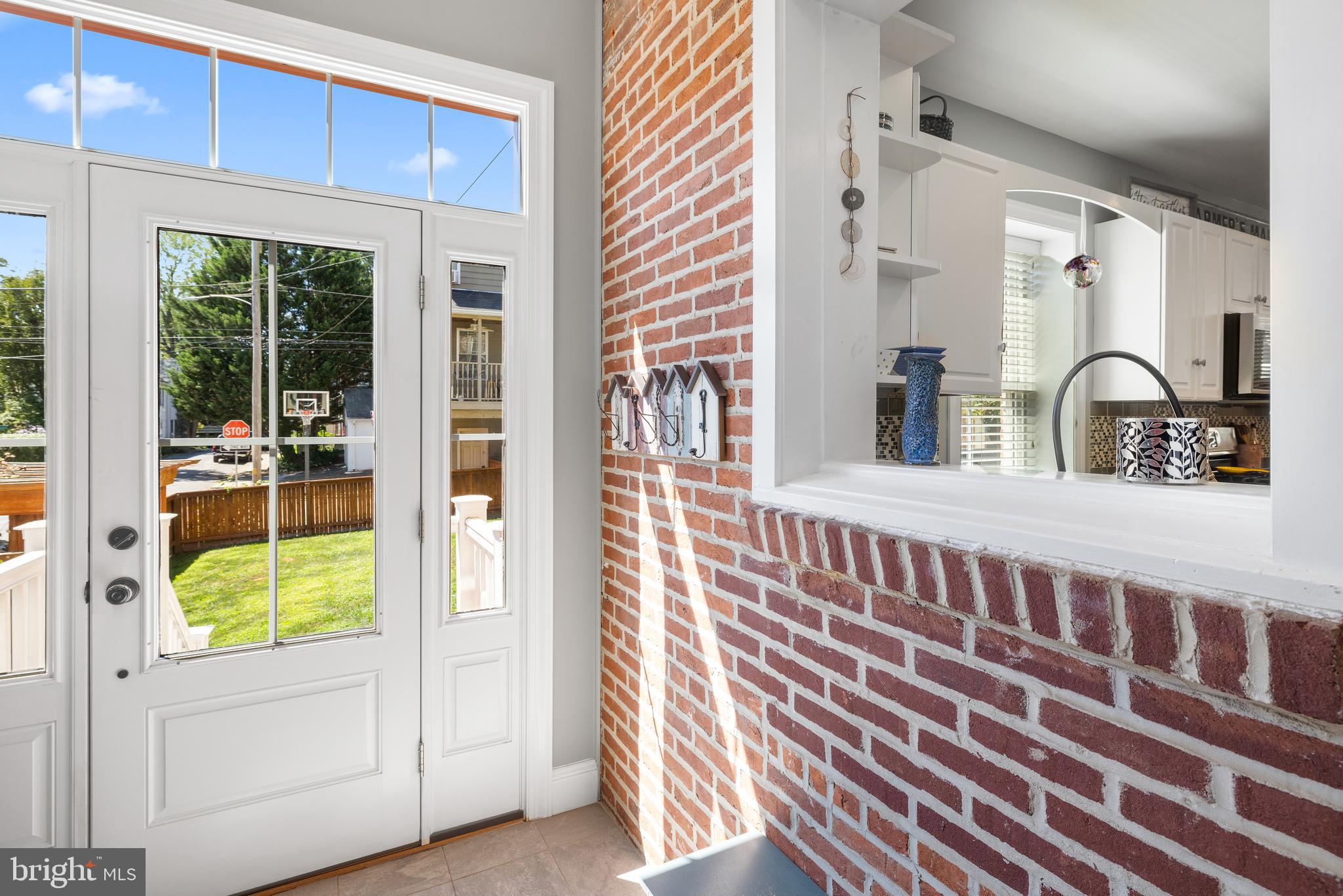 KENNETT SQ - Residential