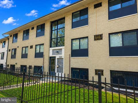 Condo For Sale - 3101 Naylor Road #304<br/> WASHINGTON, DC 20020