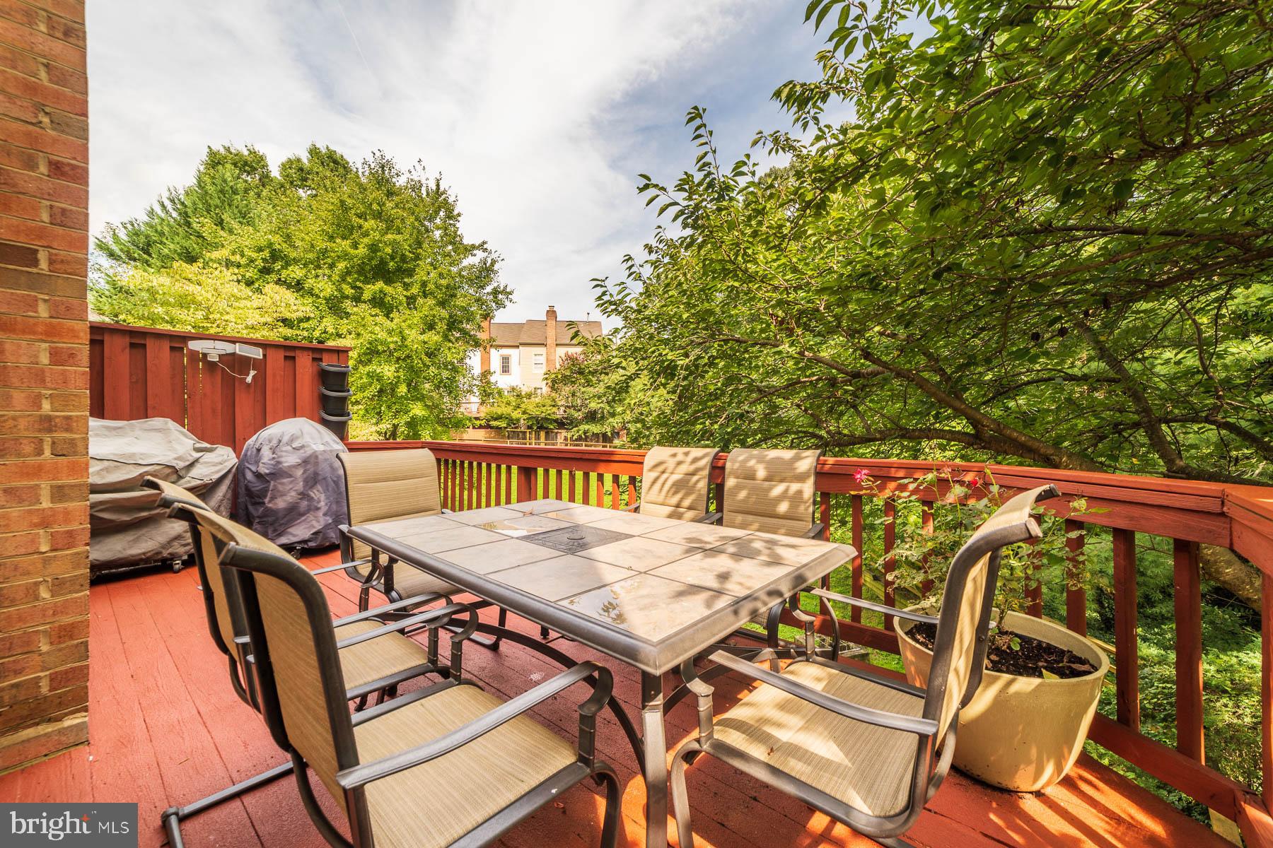 DAVENTRY PARK - Residential