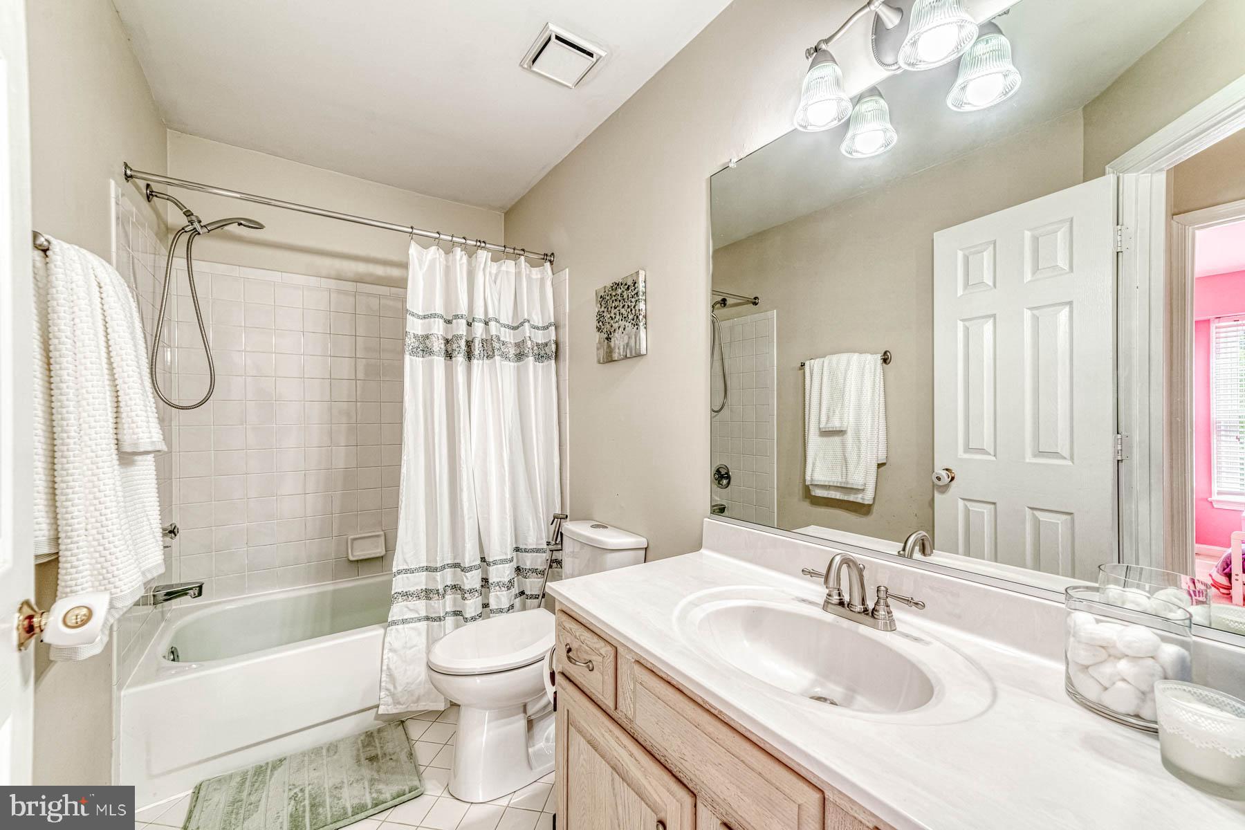 DAVENTRY PARK - Residential