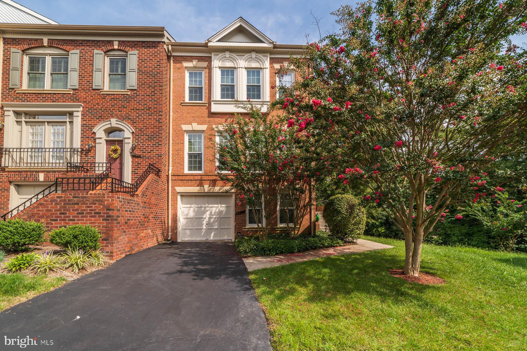 DAVENTRY PARK - Residential