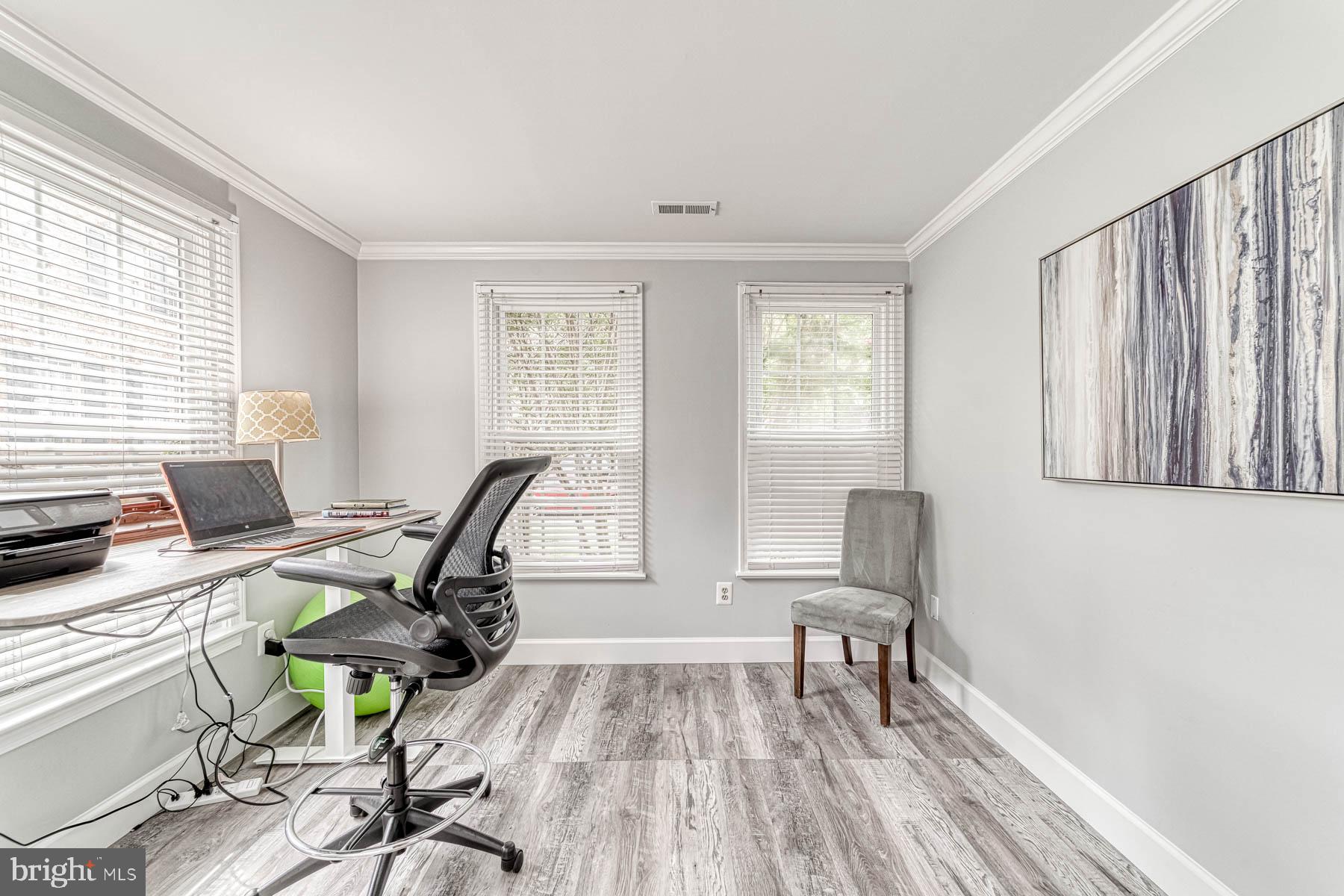 DAVENTRY PARK - Residential