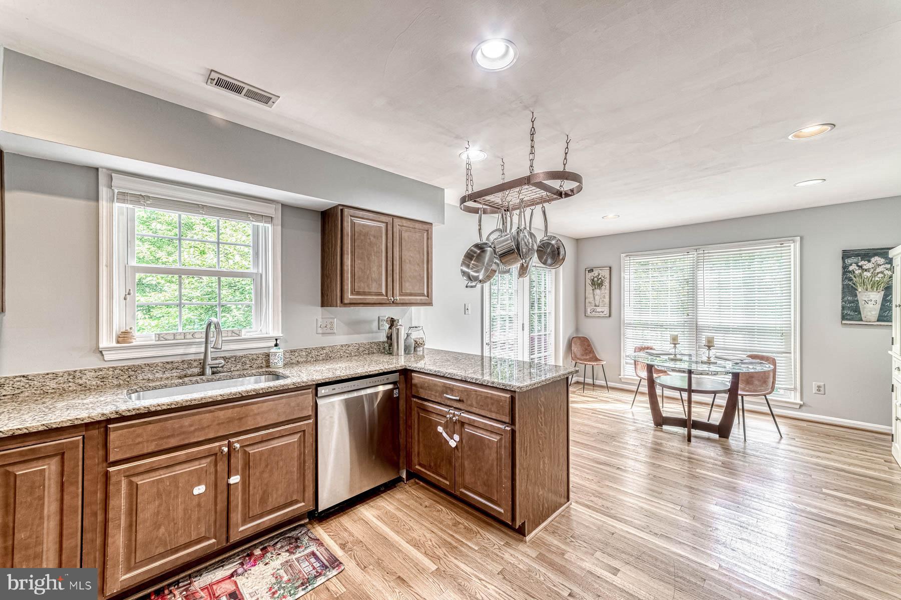 DAVENTRY PARK - Residential