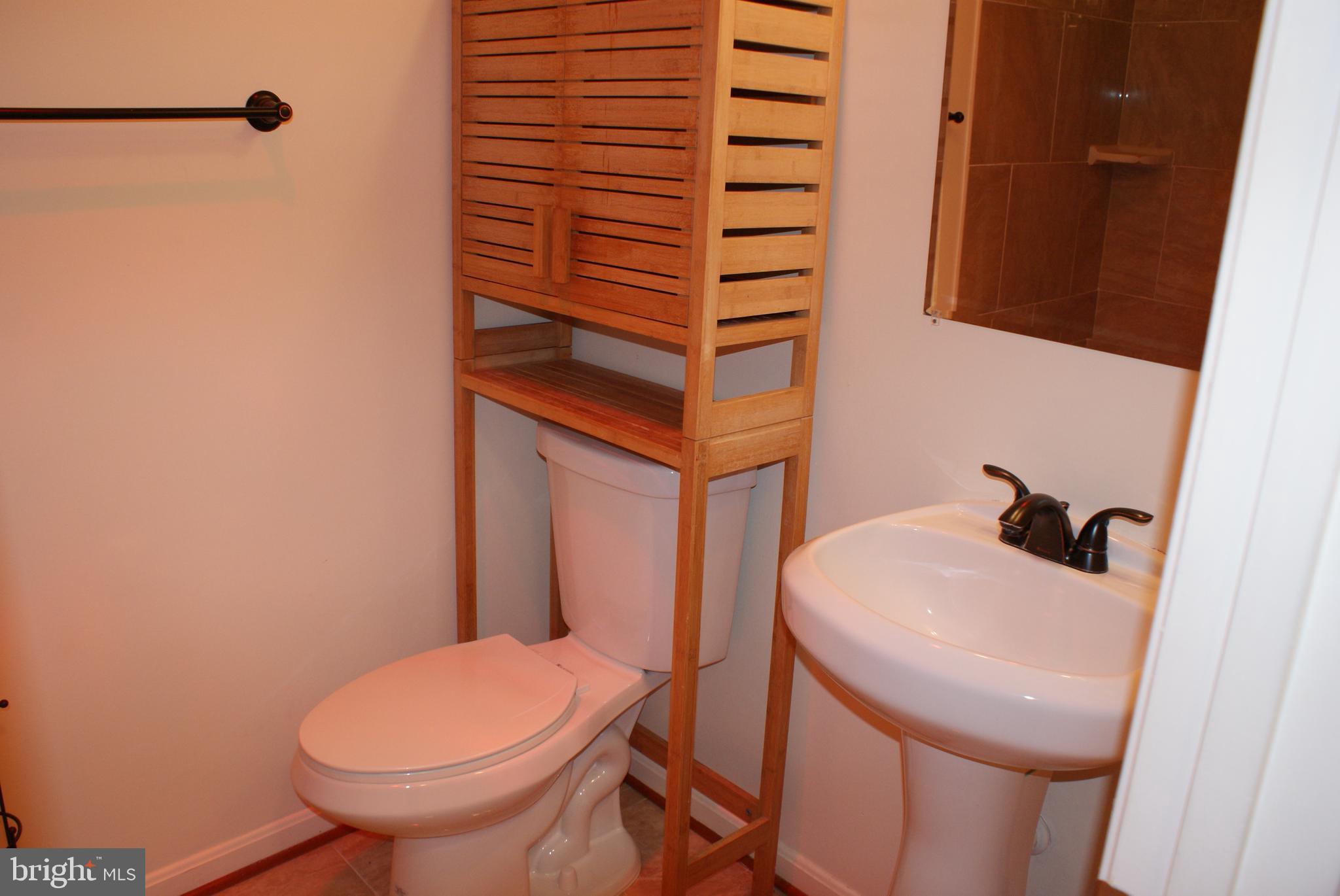 LARGO - Residential Lease