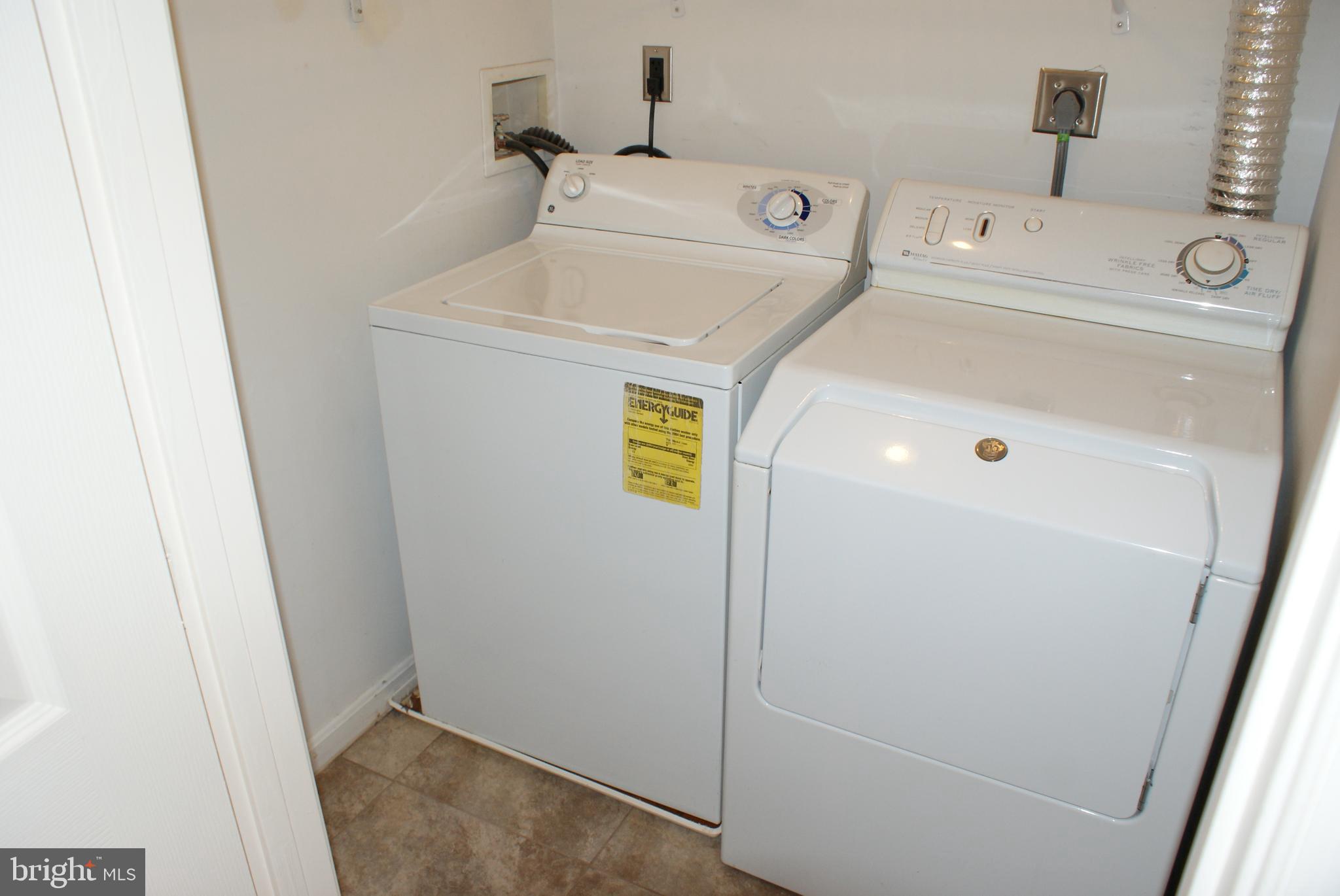 LARGO - Residential Lease