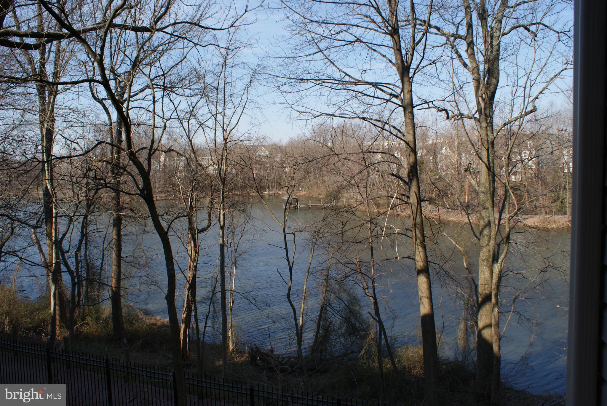 LARGO - Residential Lease