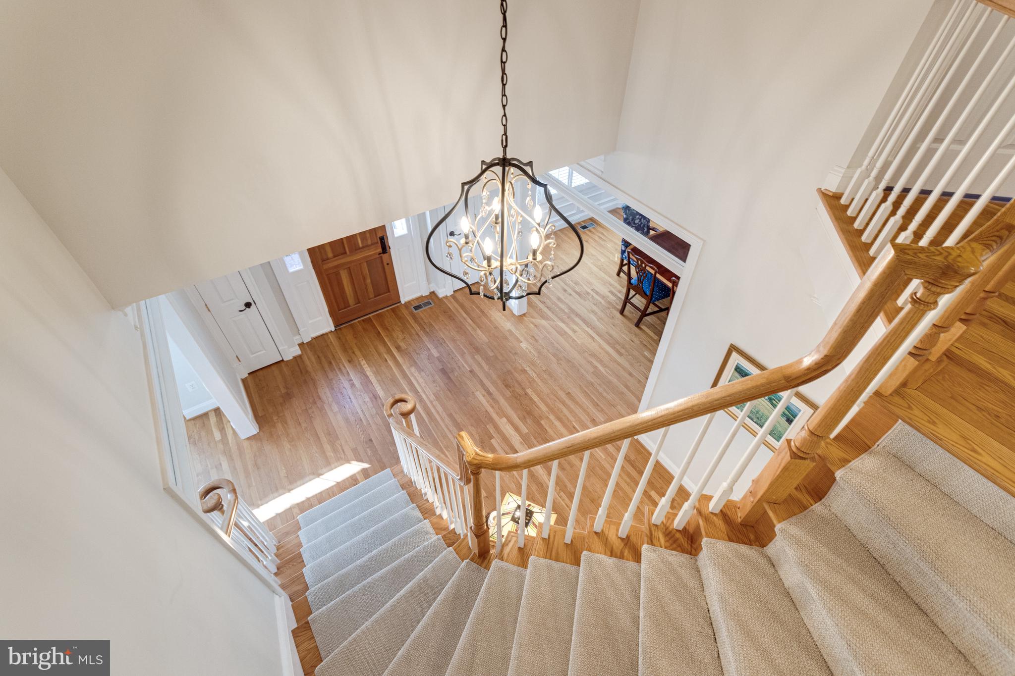 SENECA KNOLL - Residential