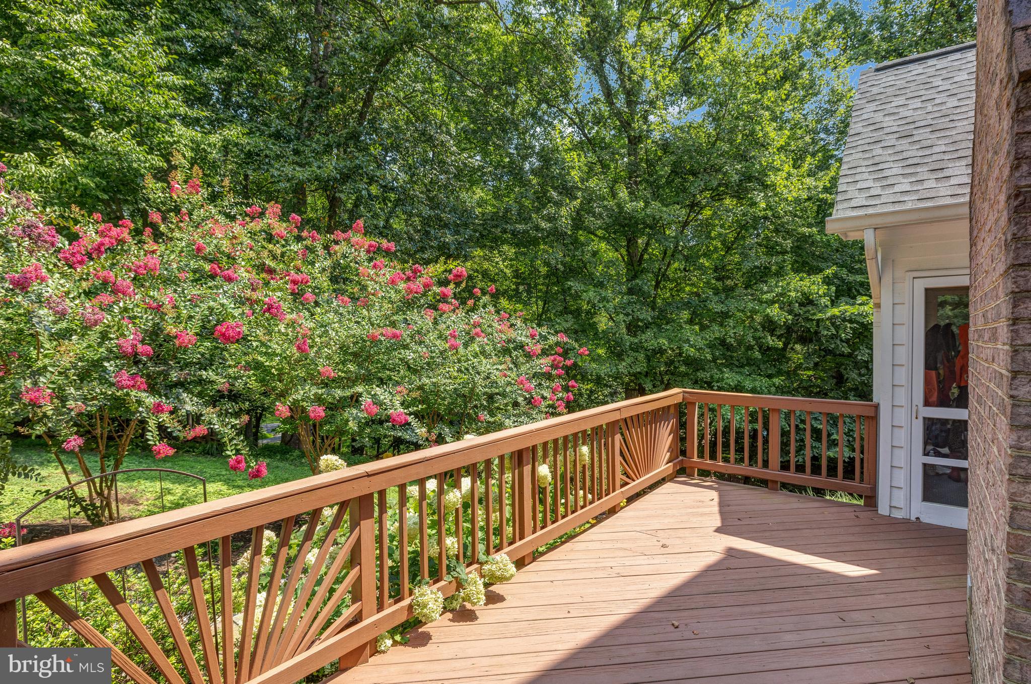 SENECA KNOLL - Residential