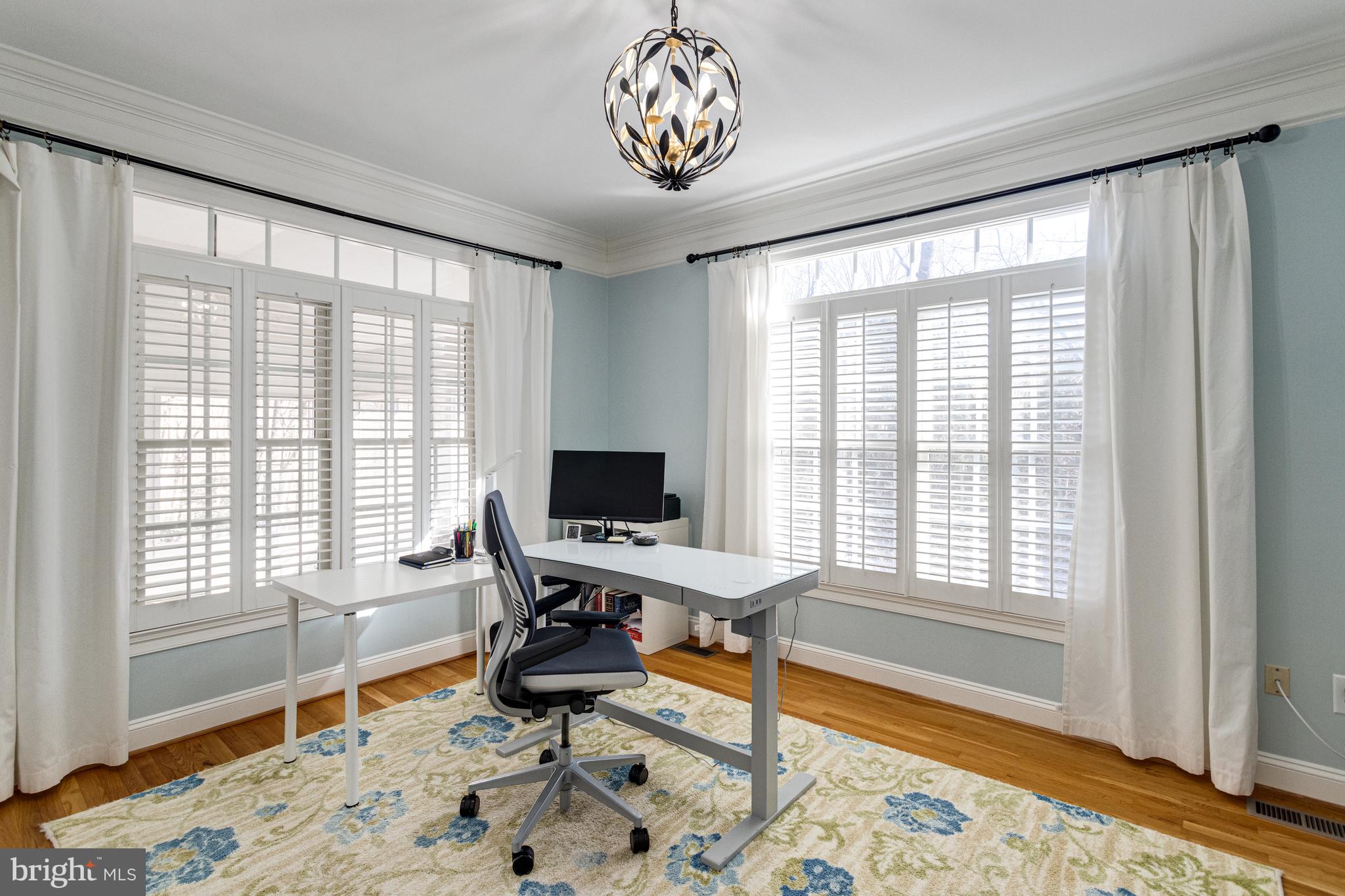 SENECA KNOLL - Residential