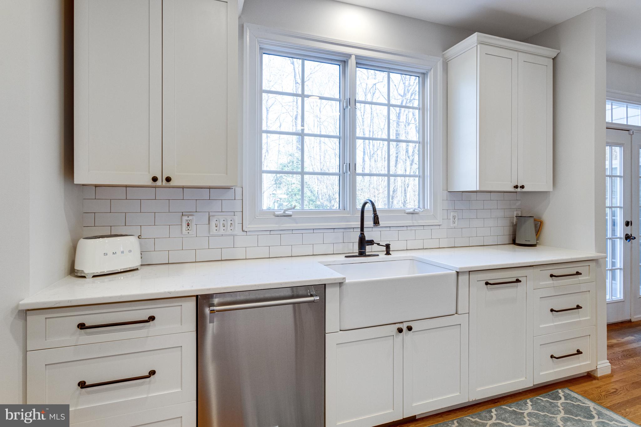 SENECA KNOLL - Residential