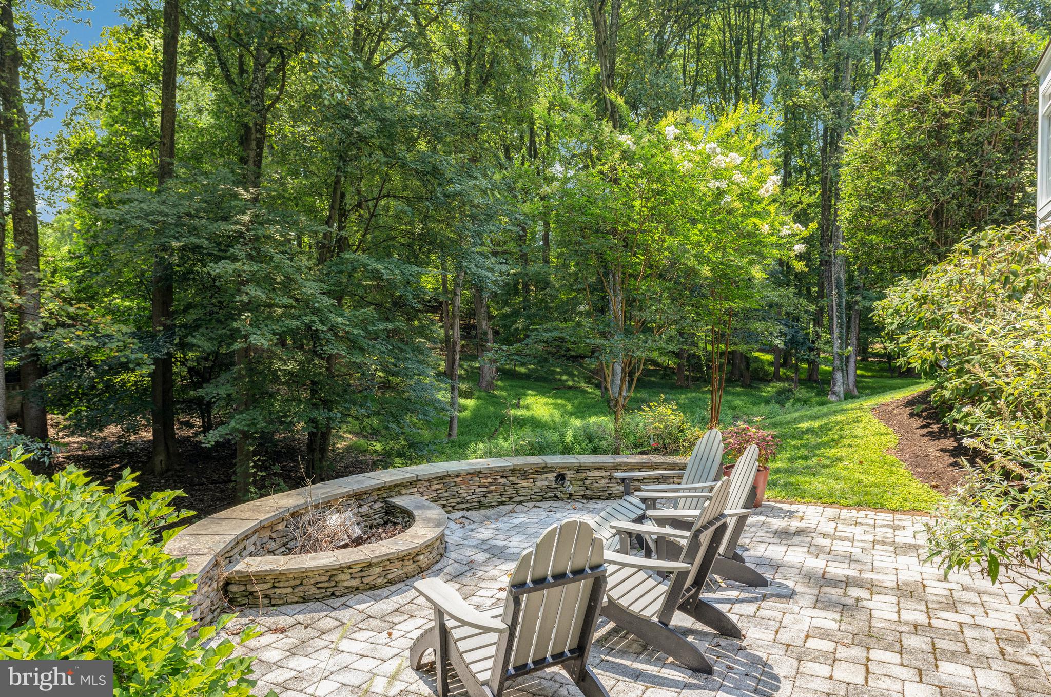 SENECA KNOLL - Residential