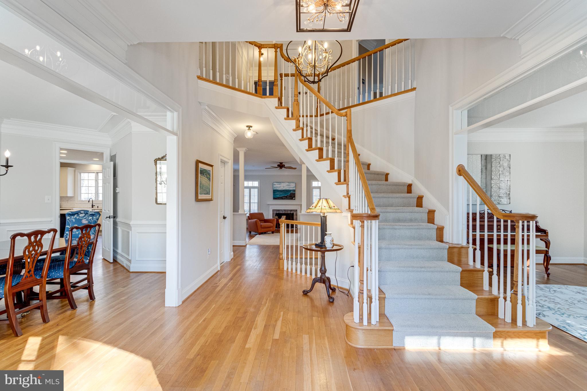 SENECA KNOLL - Residential