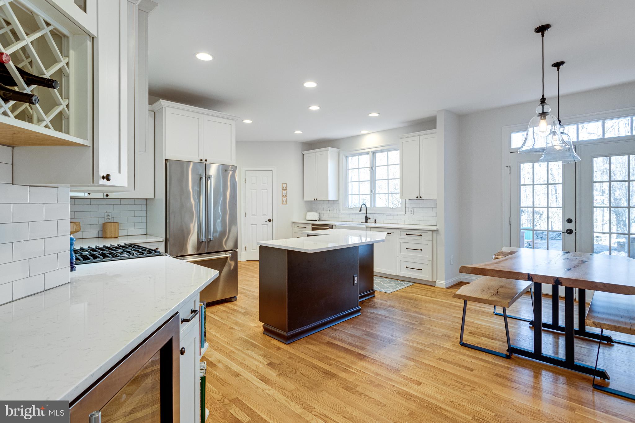 SENECA KNOLL - Residential