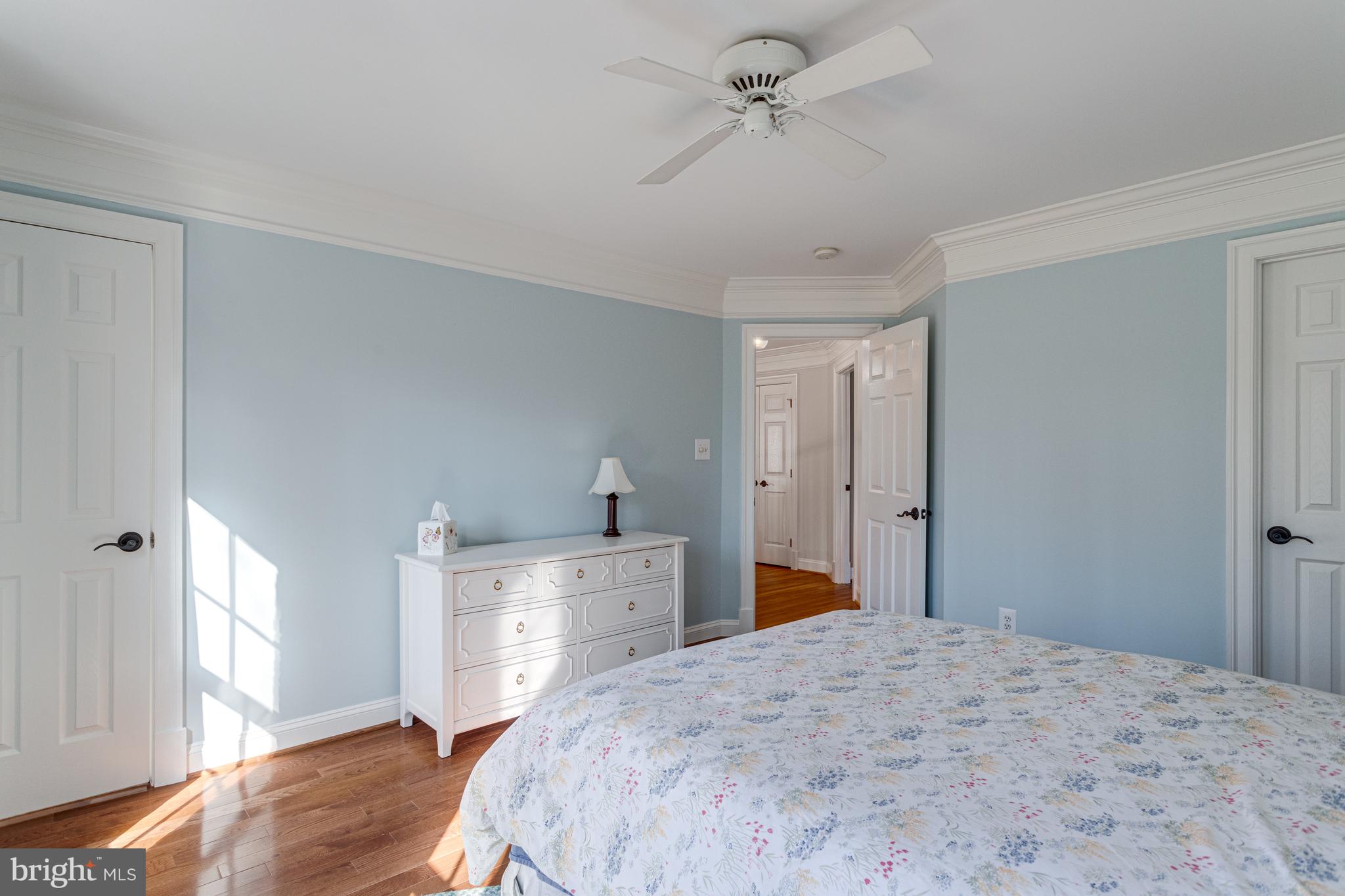 SENECA KNOLL - Residential