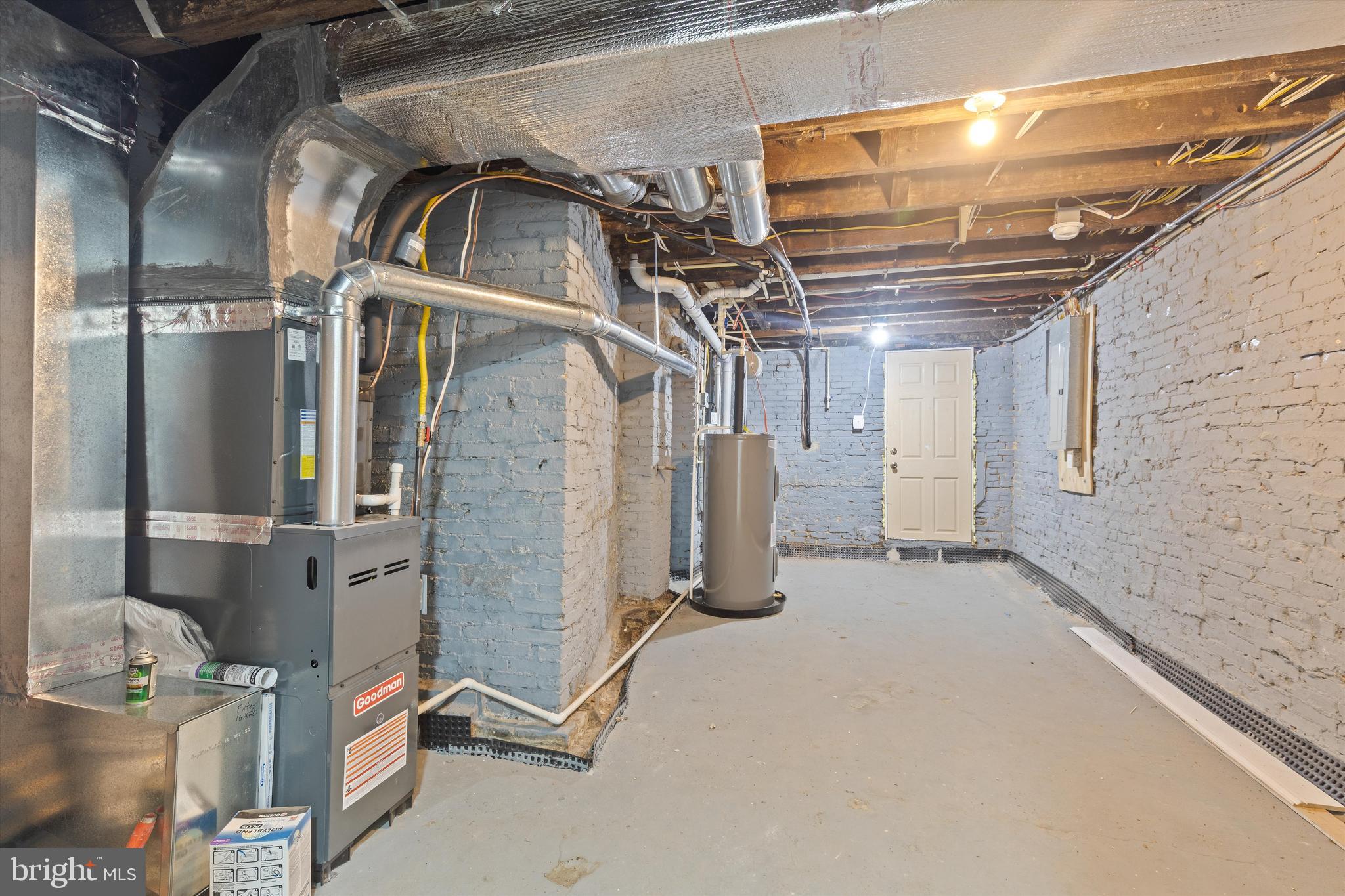 PENN NORTH - Residential Lease