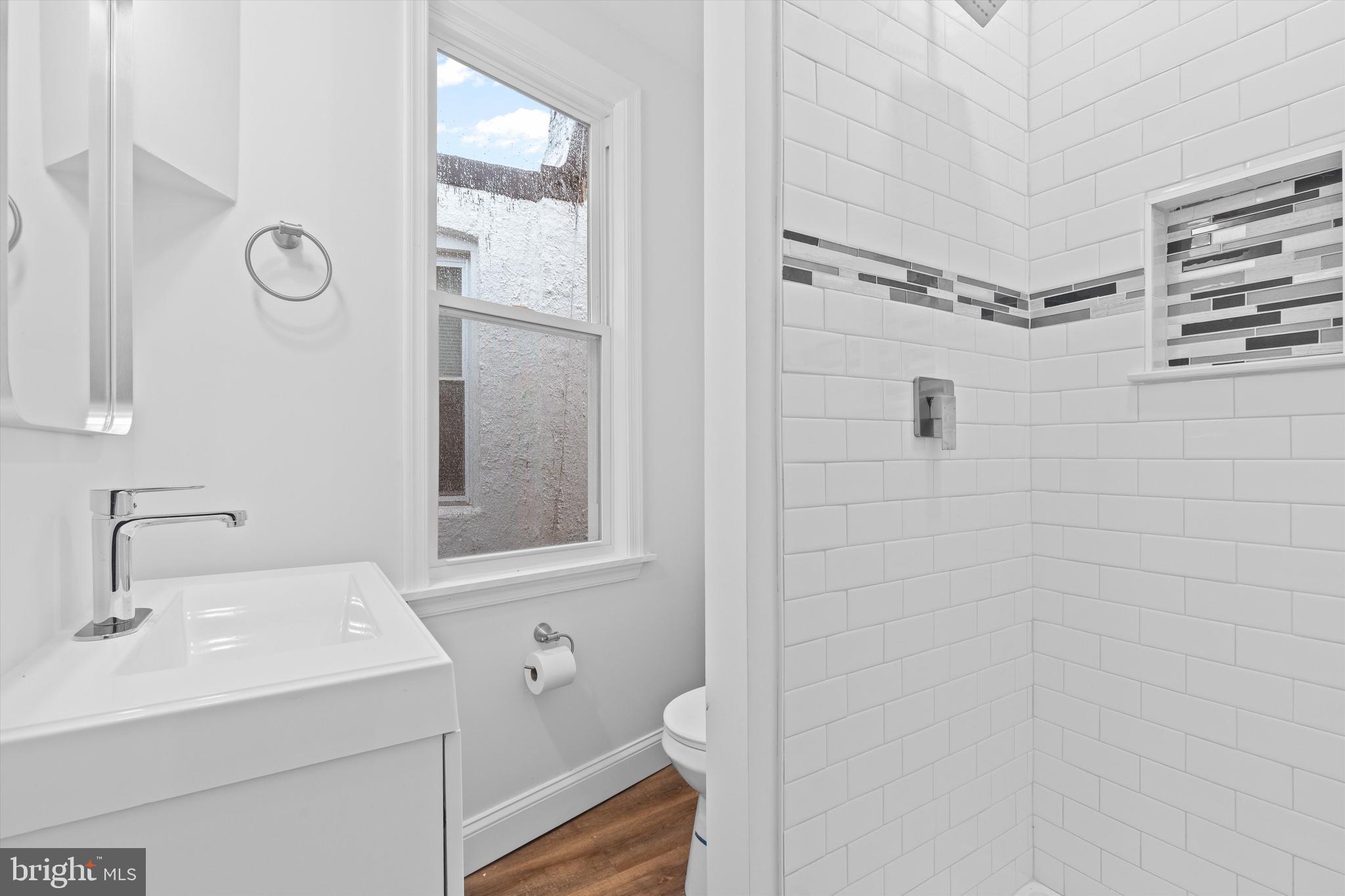 PENN NORTH - Residential Lease