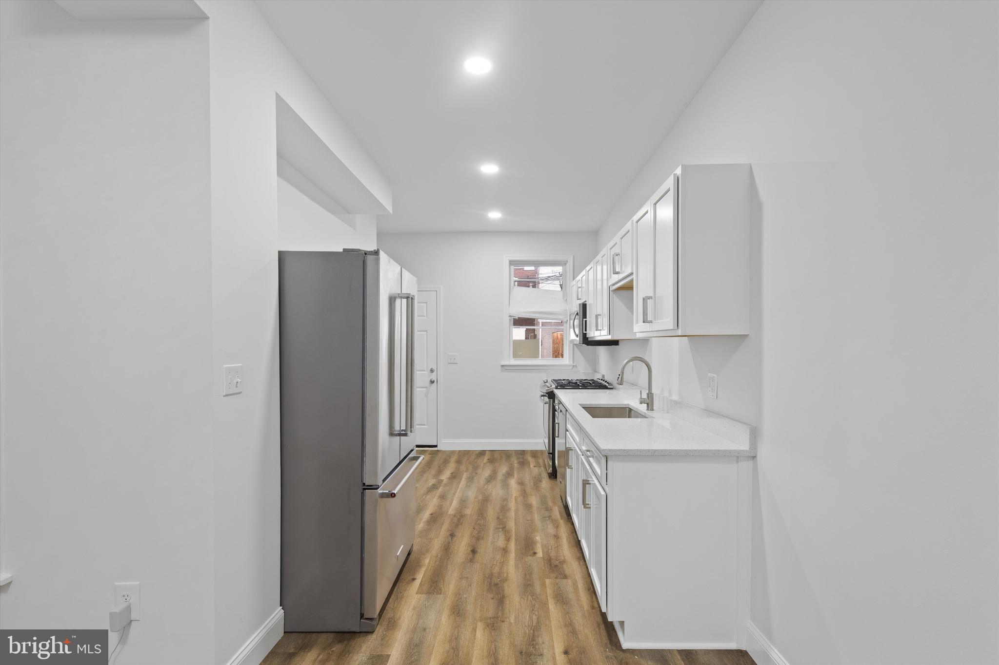 PENN NORTH - Residential Lease