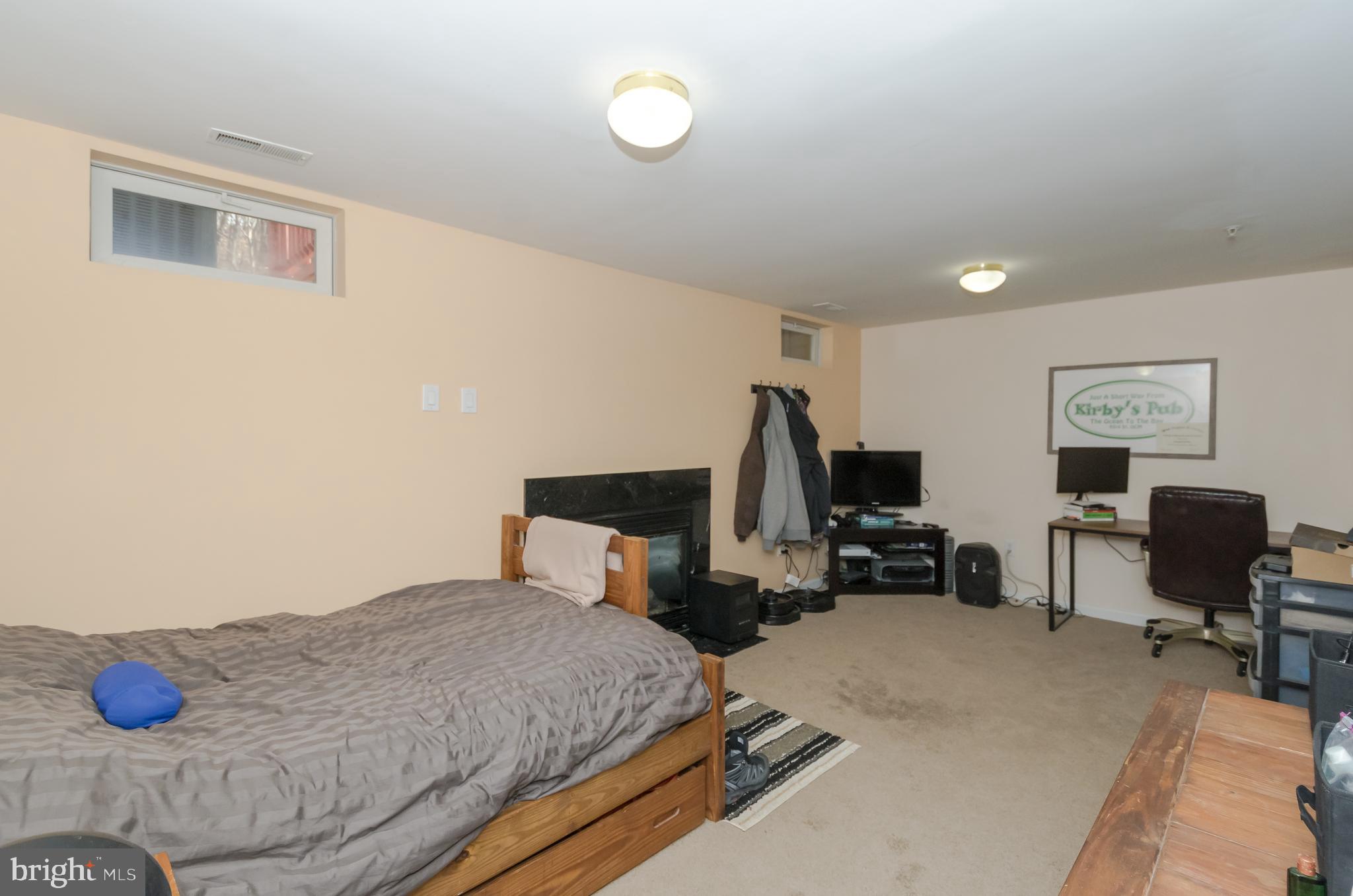 OWINGS CHOICE - Residential Lease