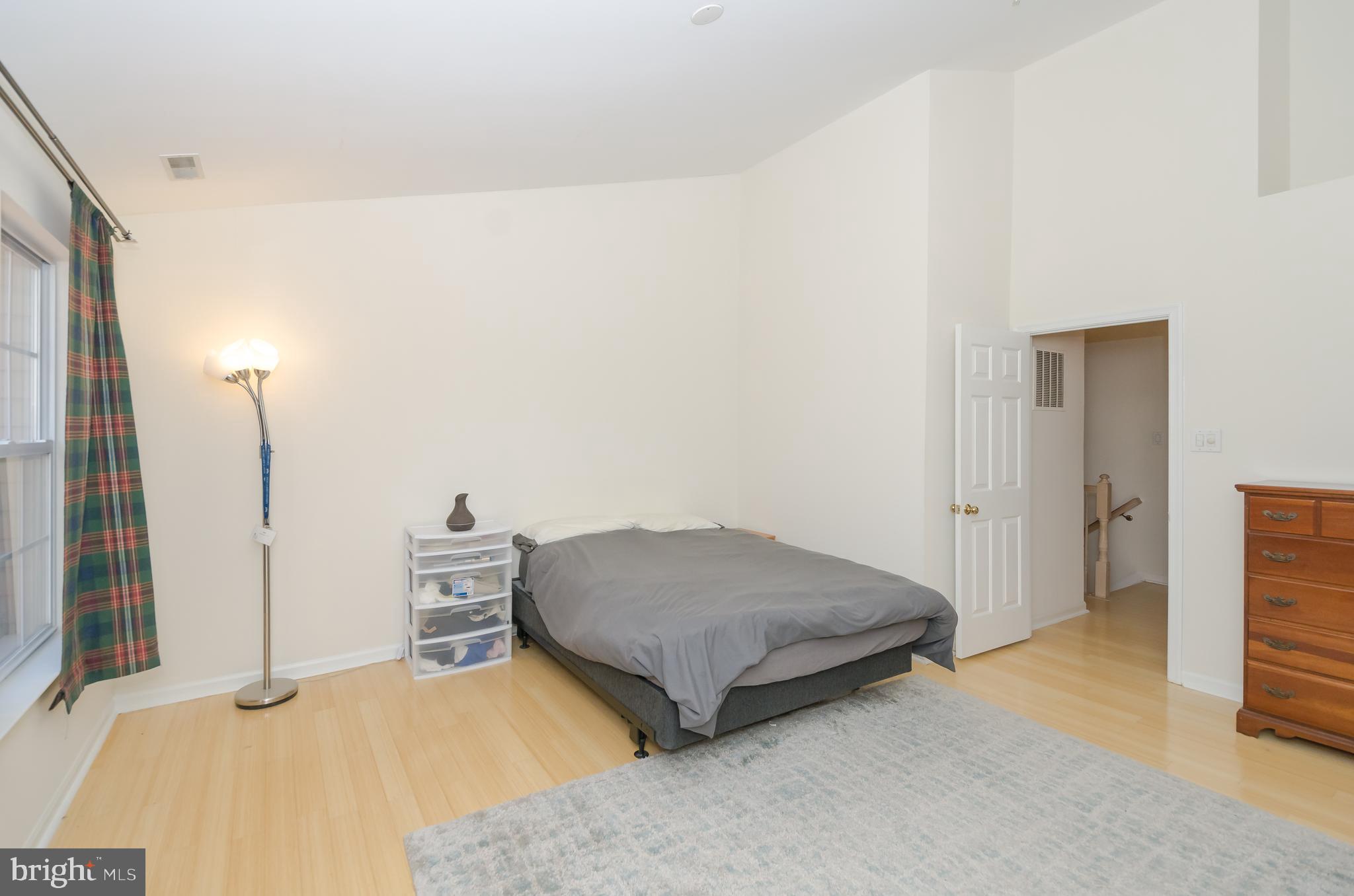 OWINGS CHOICE - Residential Lease