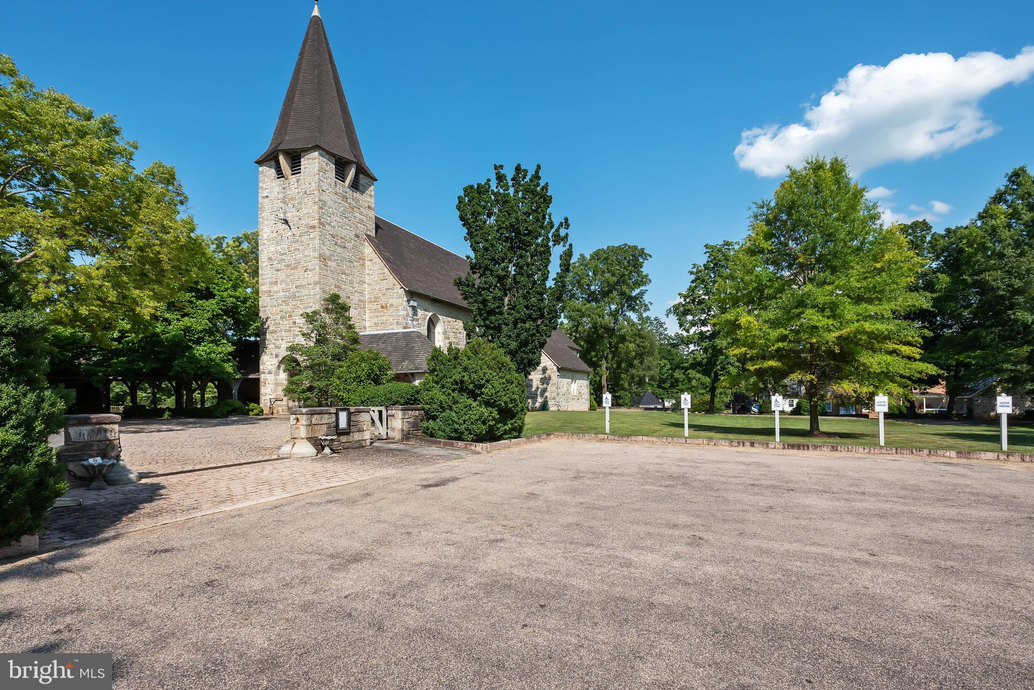 BROOKS CLUSTER - Residential