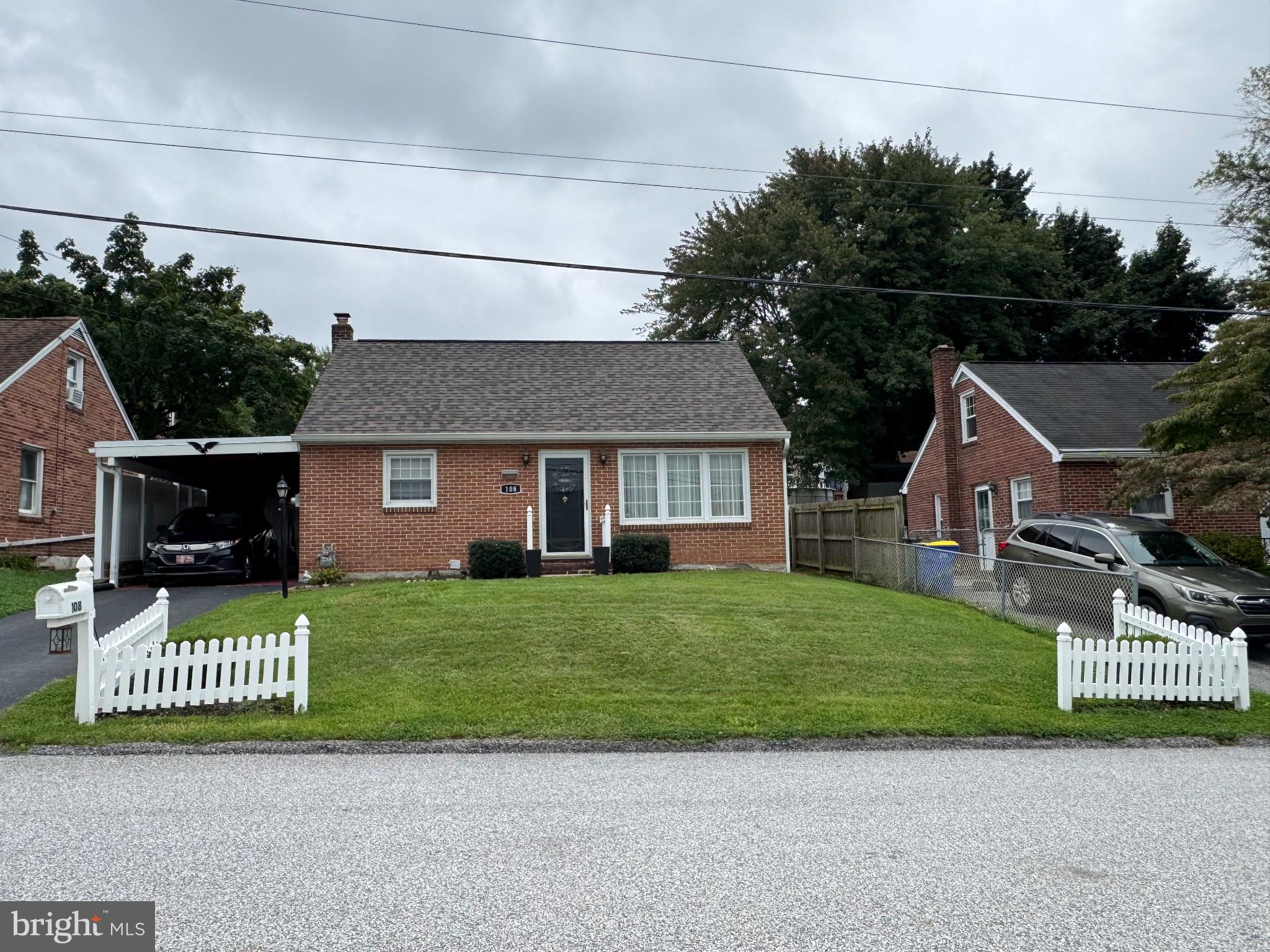 108 ROCKWOOD AVENUE