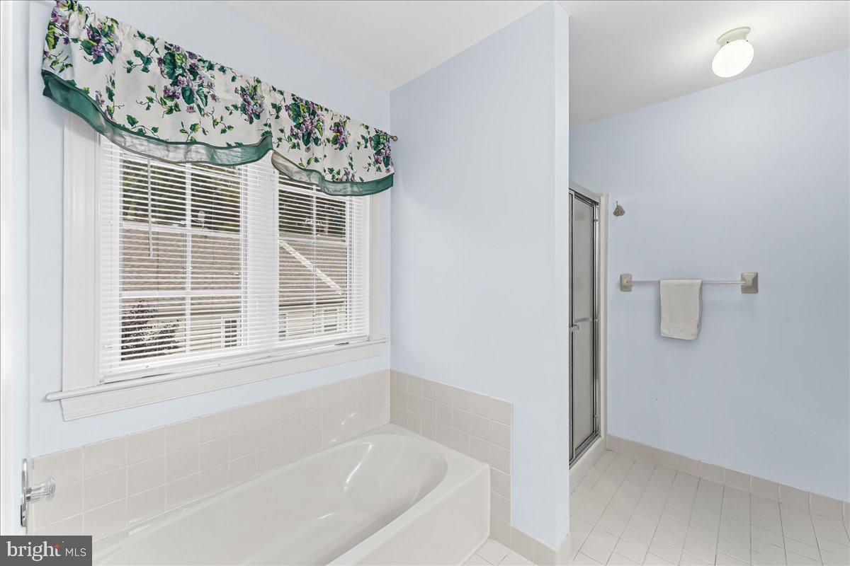 LONGWOOD VILLAGE - Residential