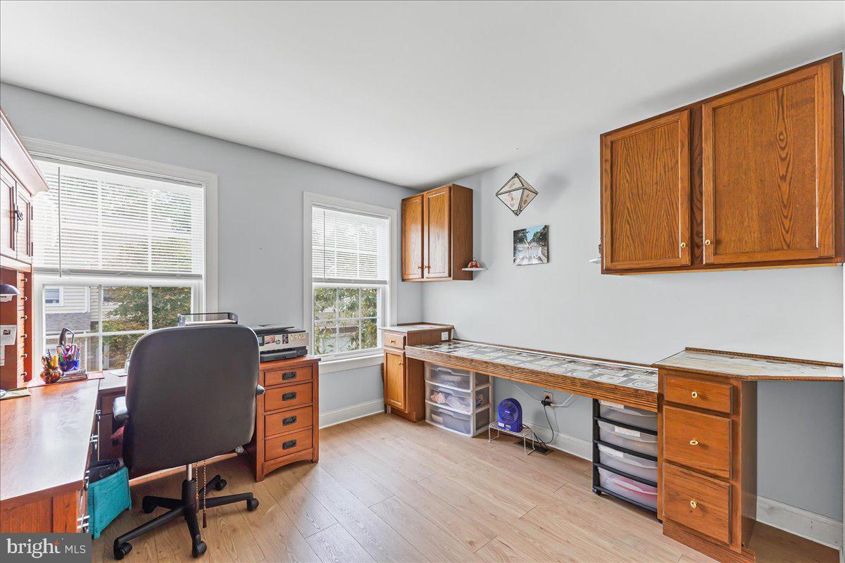 LONGWOOD VILLAGE - Residential