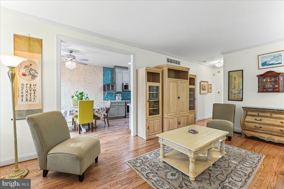 LONGWOOD VILLAGE - Residential