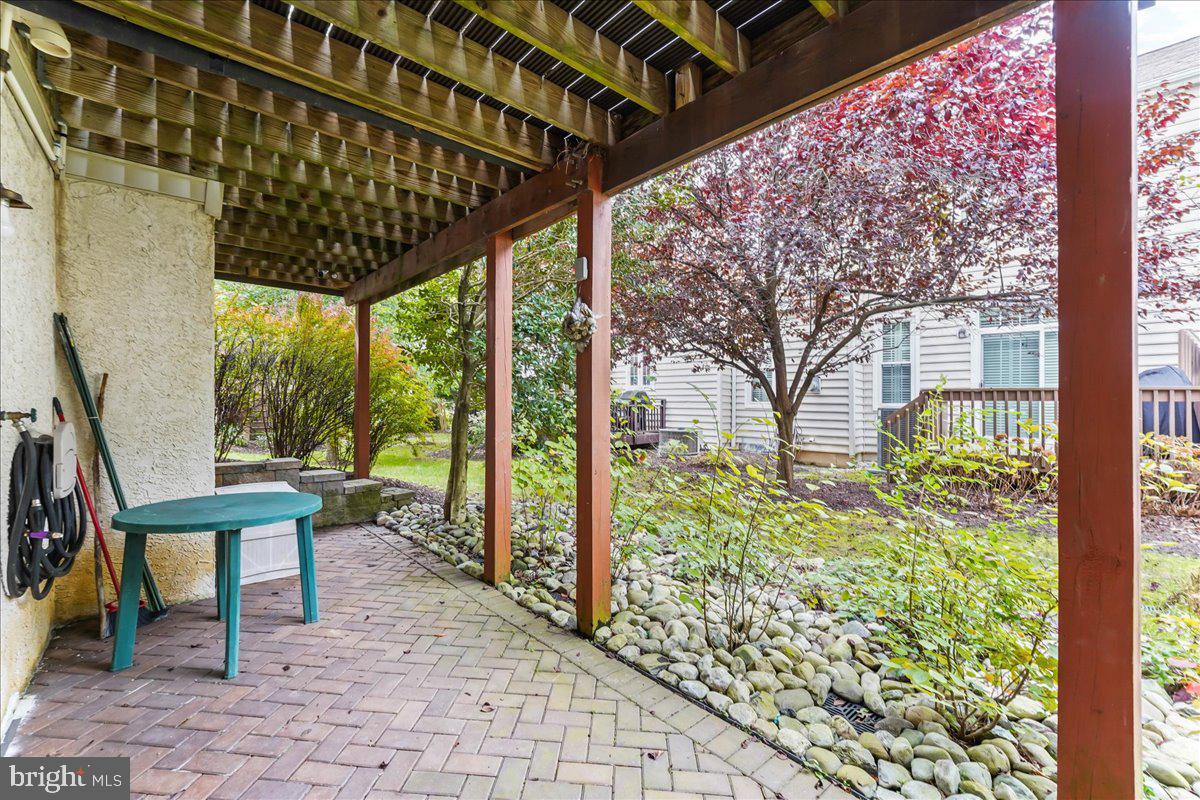 LONGWOOD VILLAGE - Residential