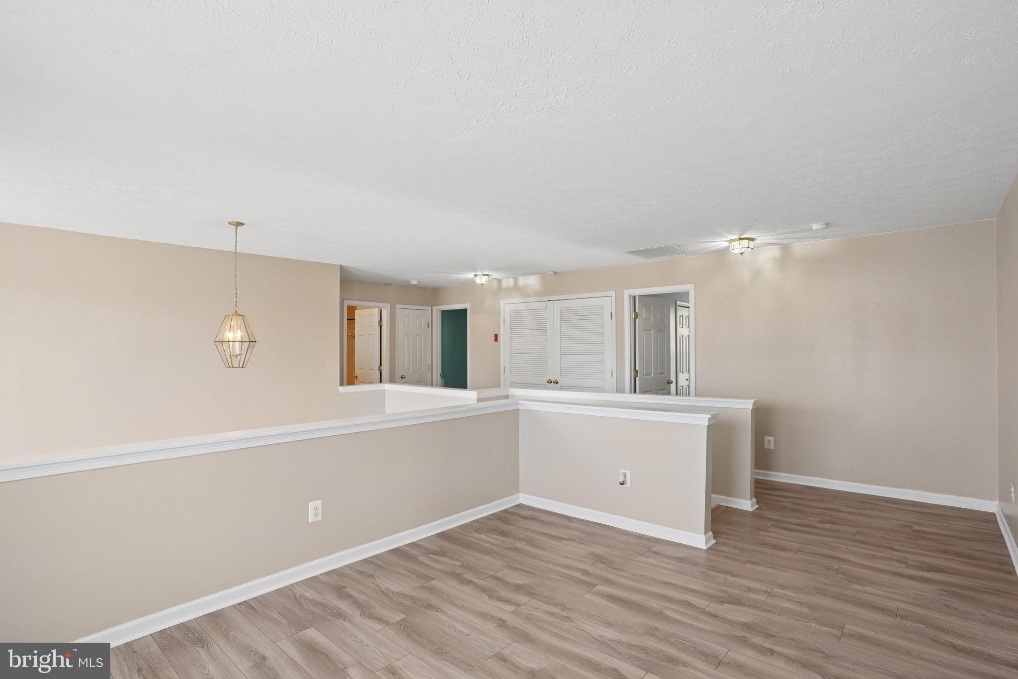 CATTAIL COMMONS - Residential