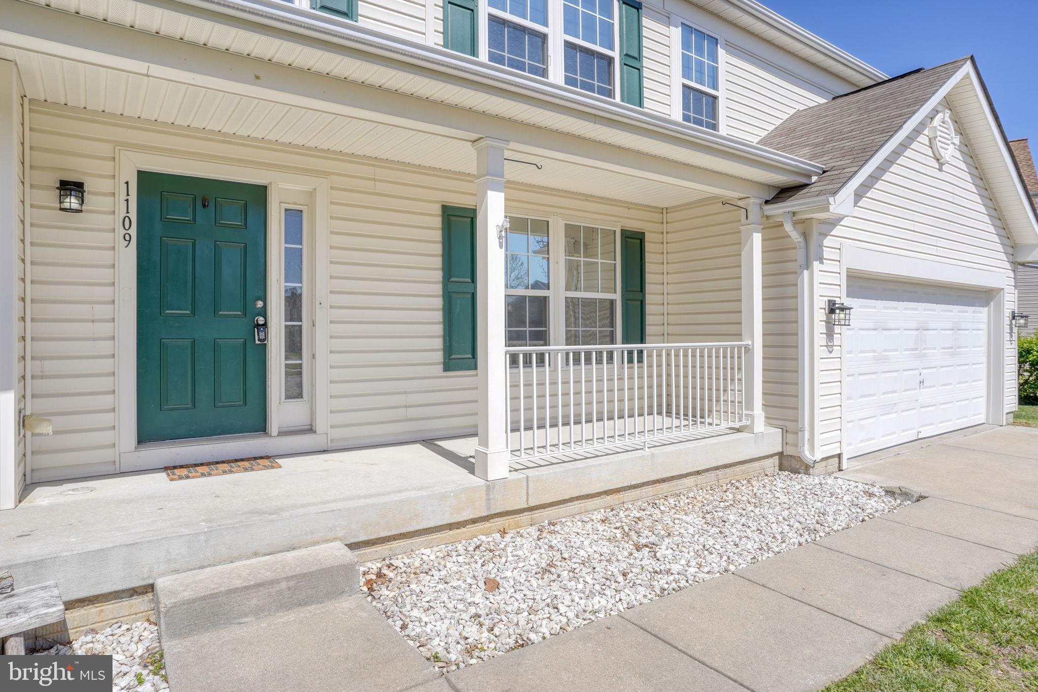 CATTAIL COMMONS - Residential