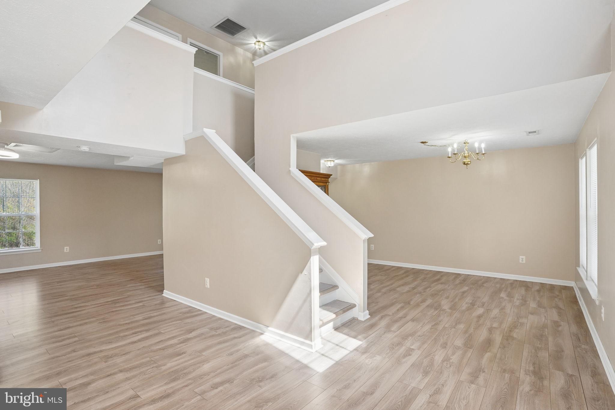 CATTAIL COMMONS - Residential