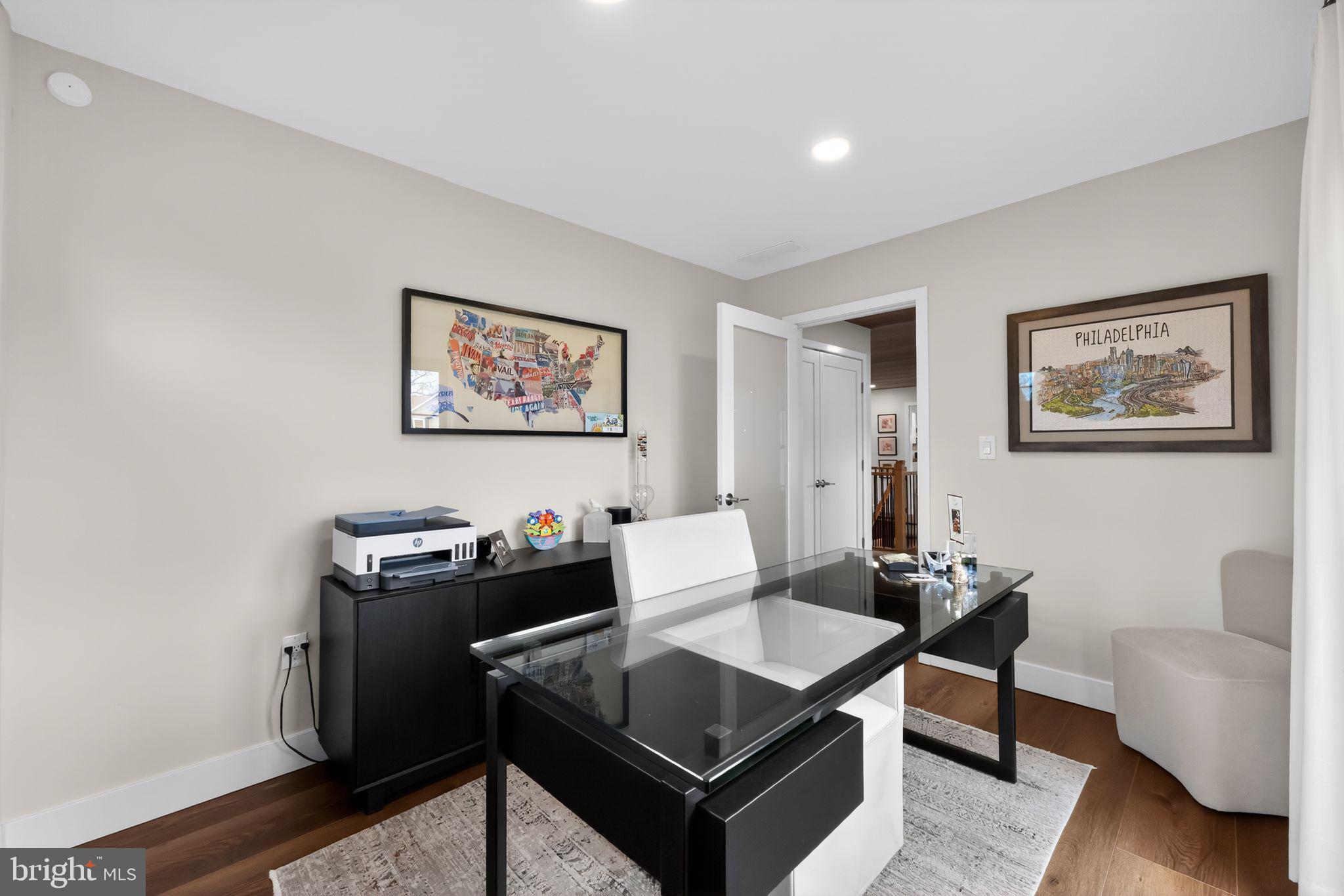 EDGEWOOD PARK - Residential