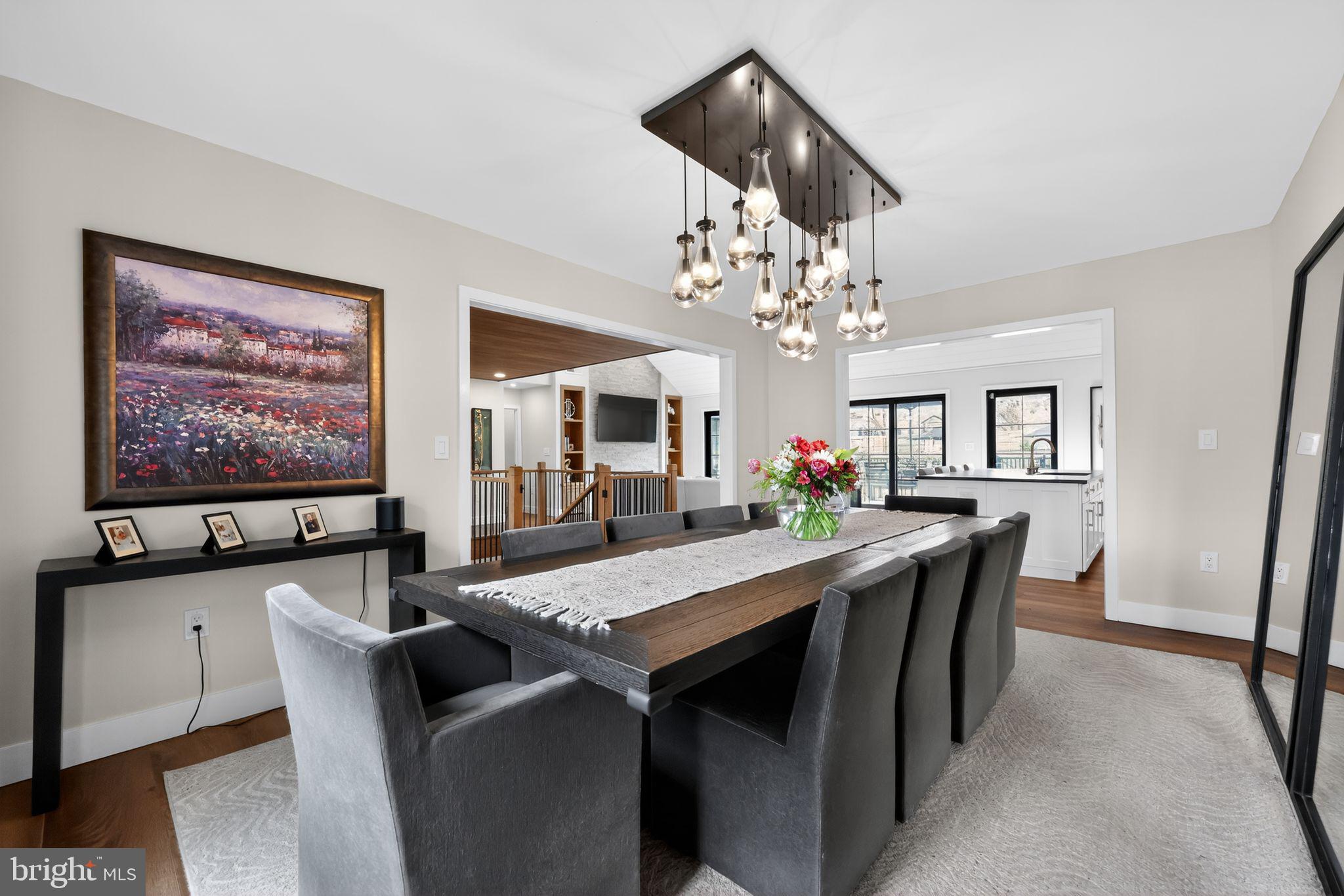 EDGEWOOD PARK - Residential