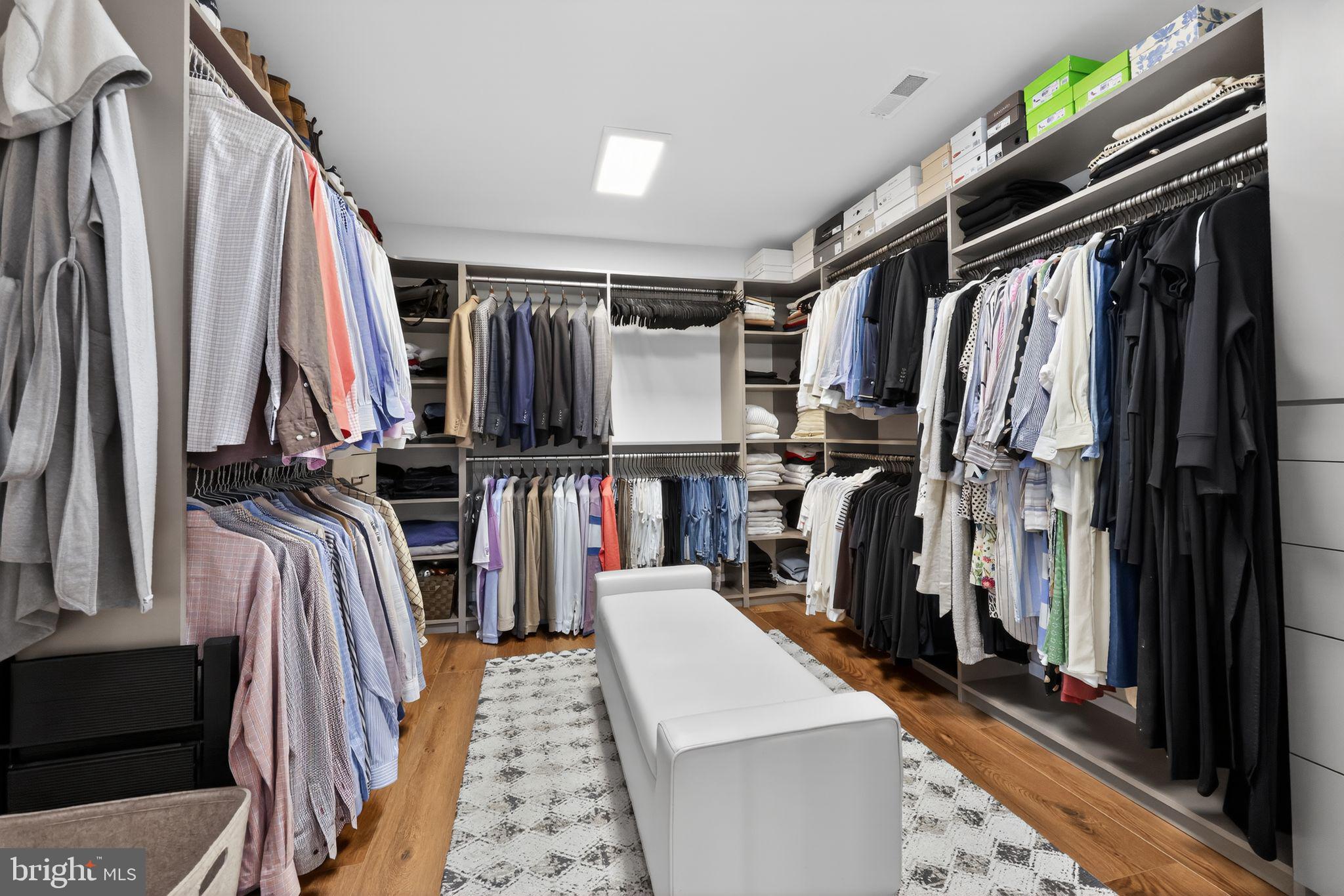 EDGEWOOD PARK - Residential