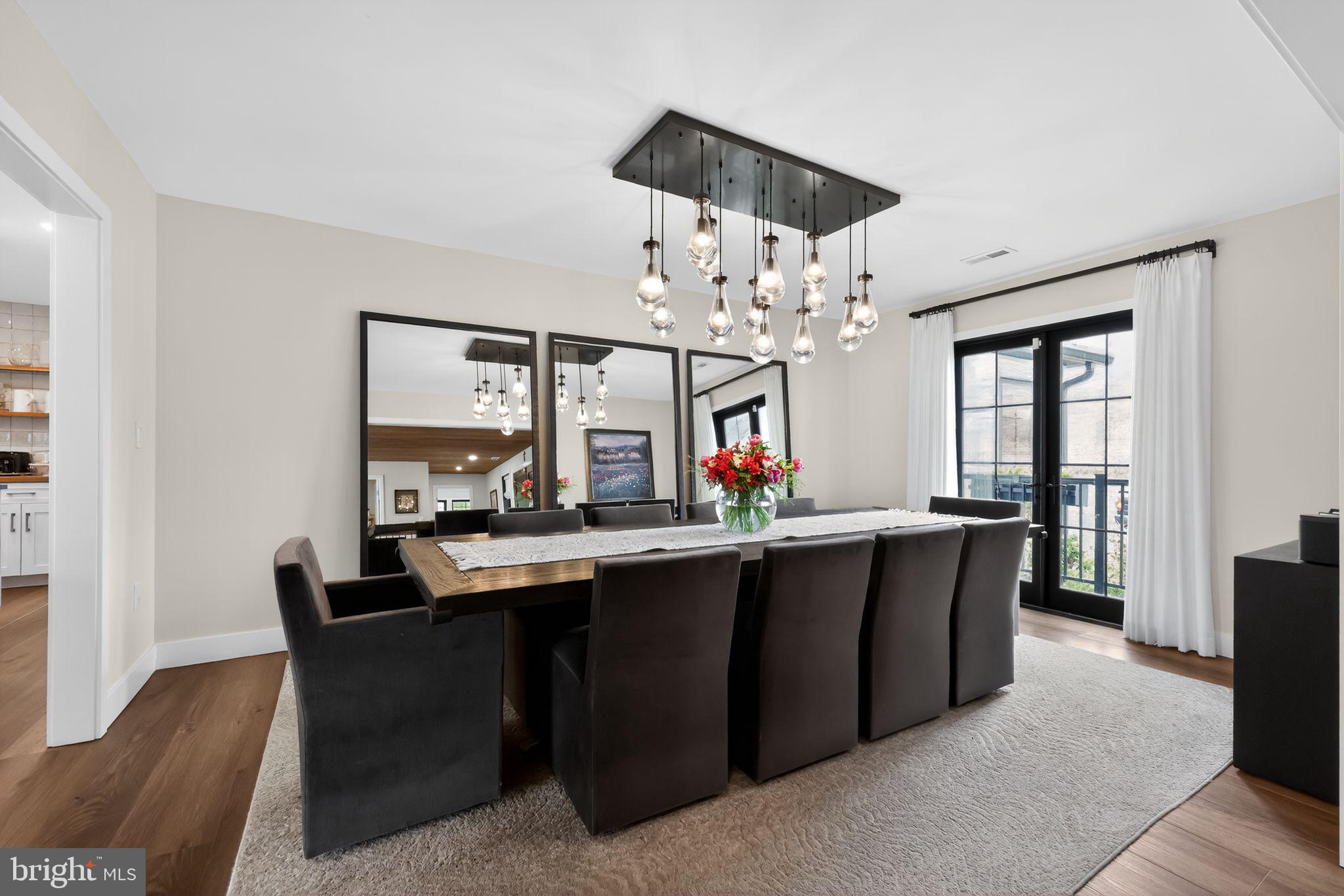 EDGEWOOD PARK - Residential