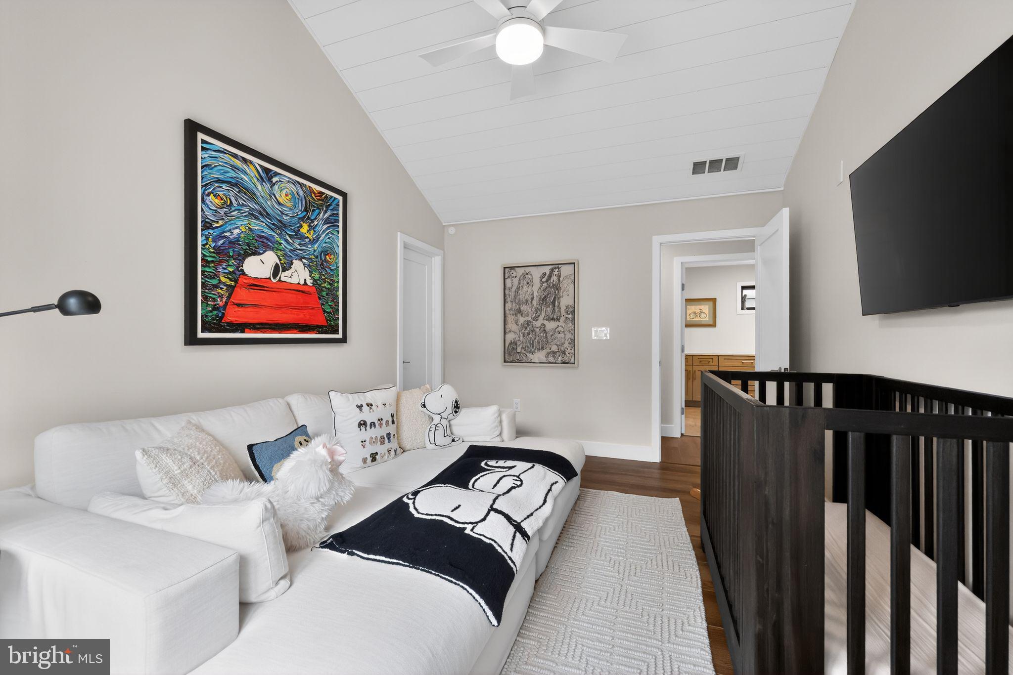 EDGEWOOD PARK - Residential