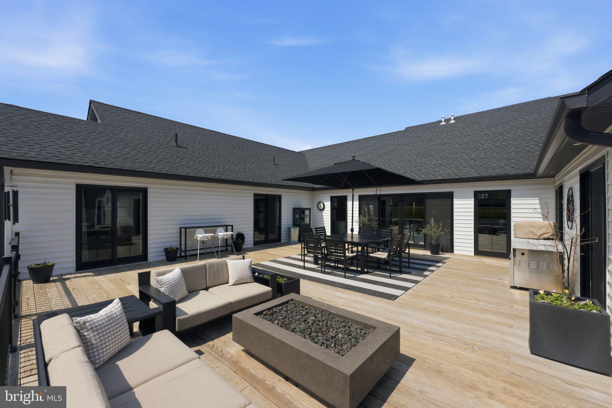 EDGEWOOD PARK - Residential