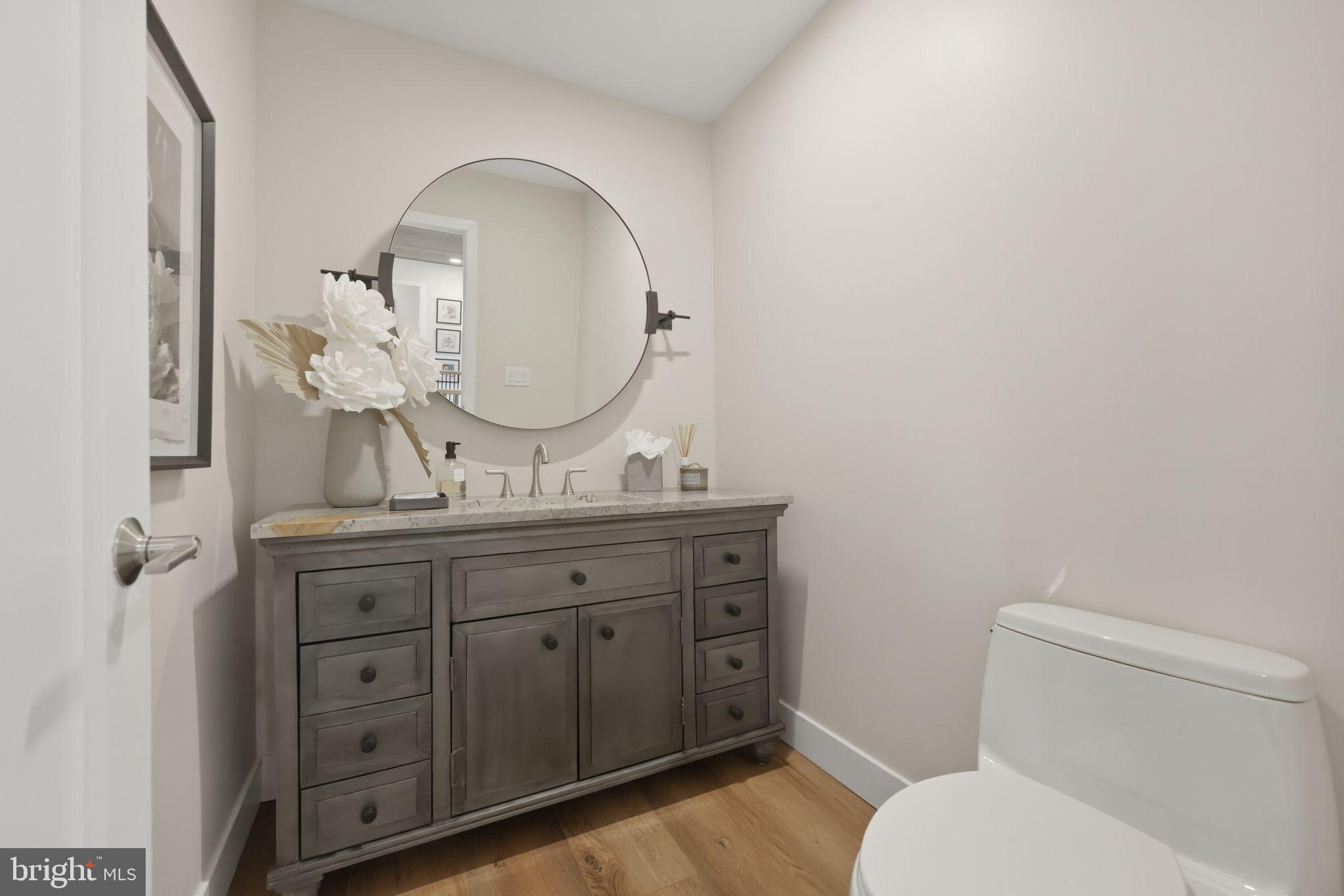 EDGEWOOD PARK - Residential