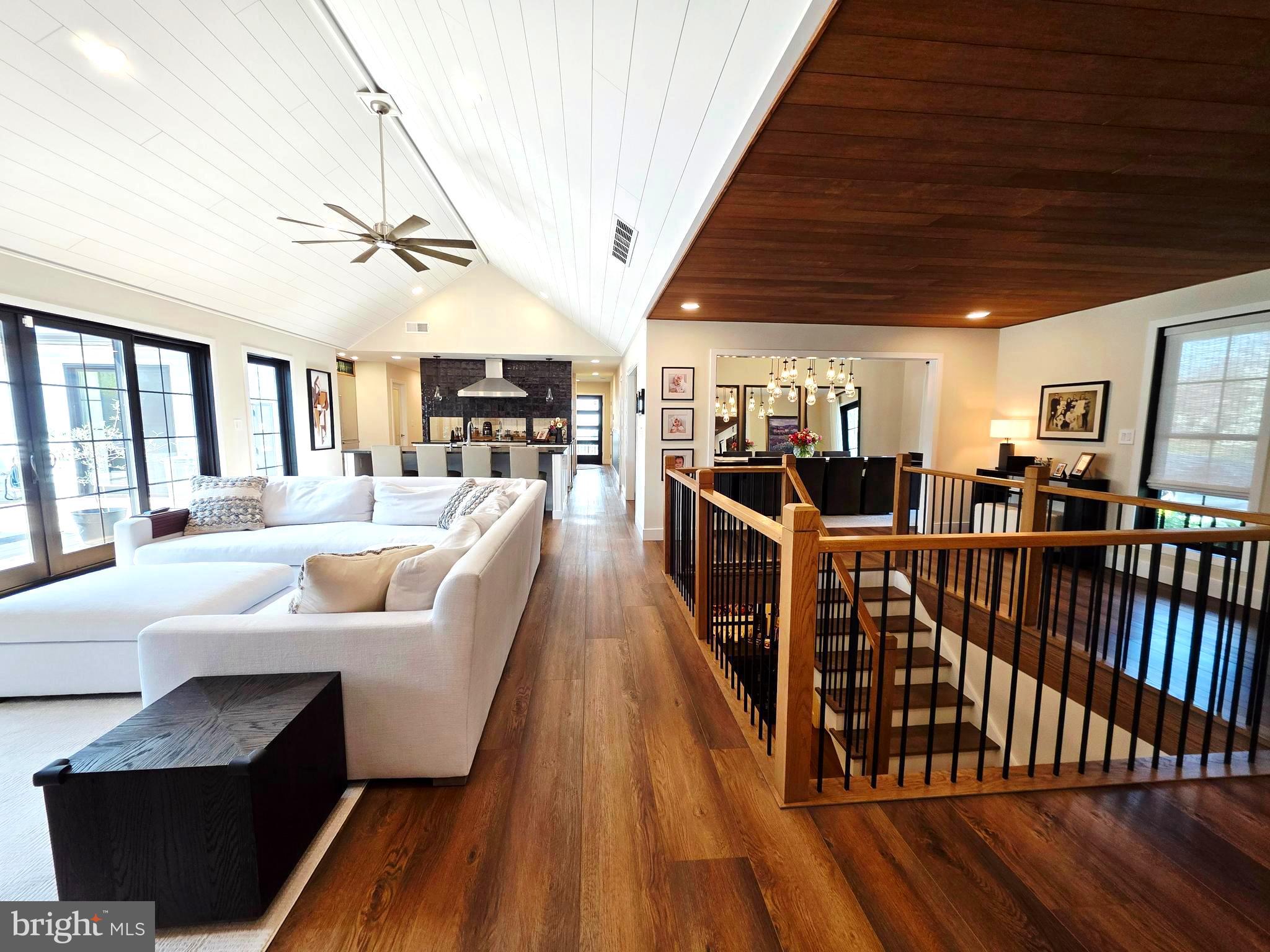 EDGEWOOD PARK - Residential