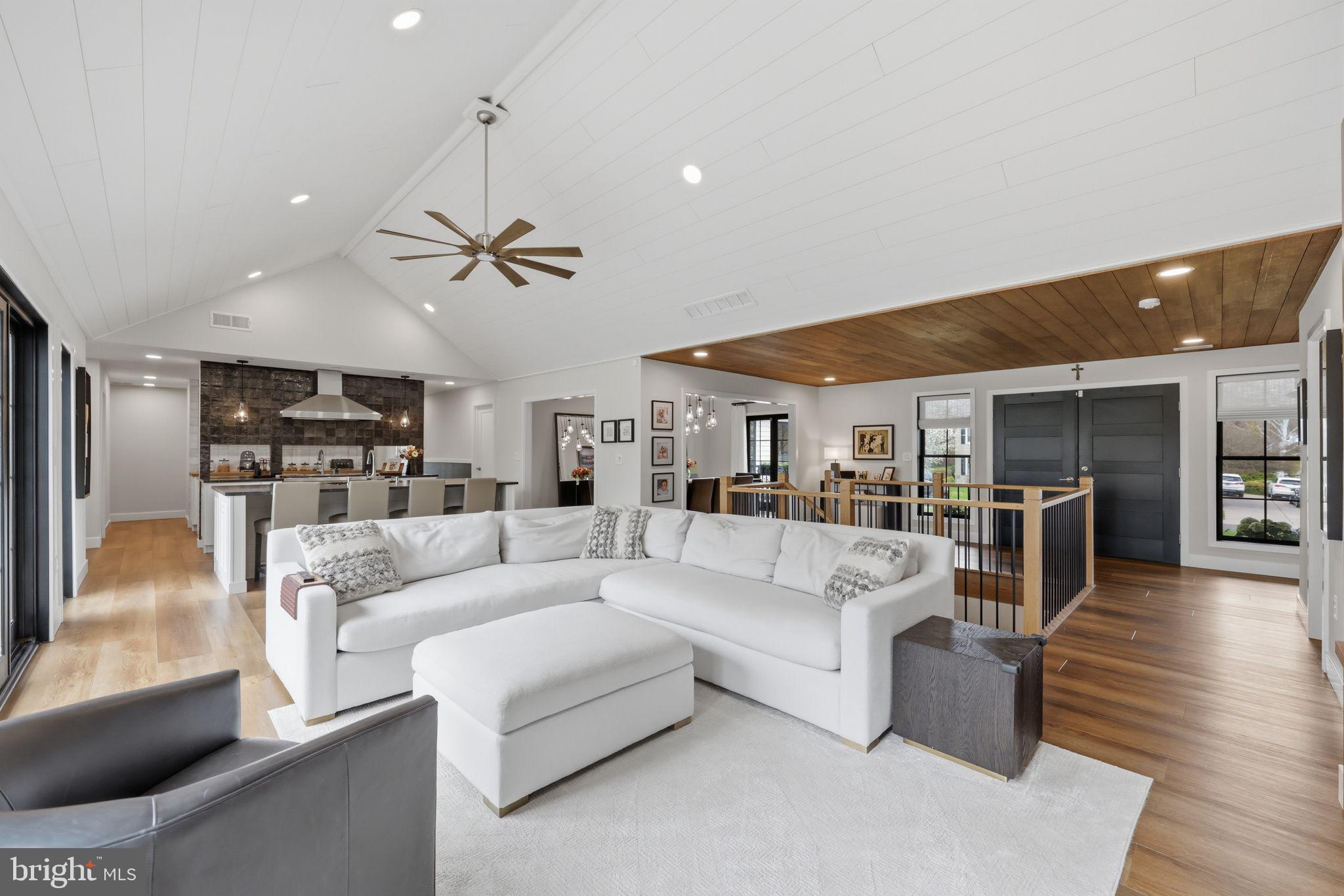 EDGEWOOD PARK - Residential