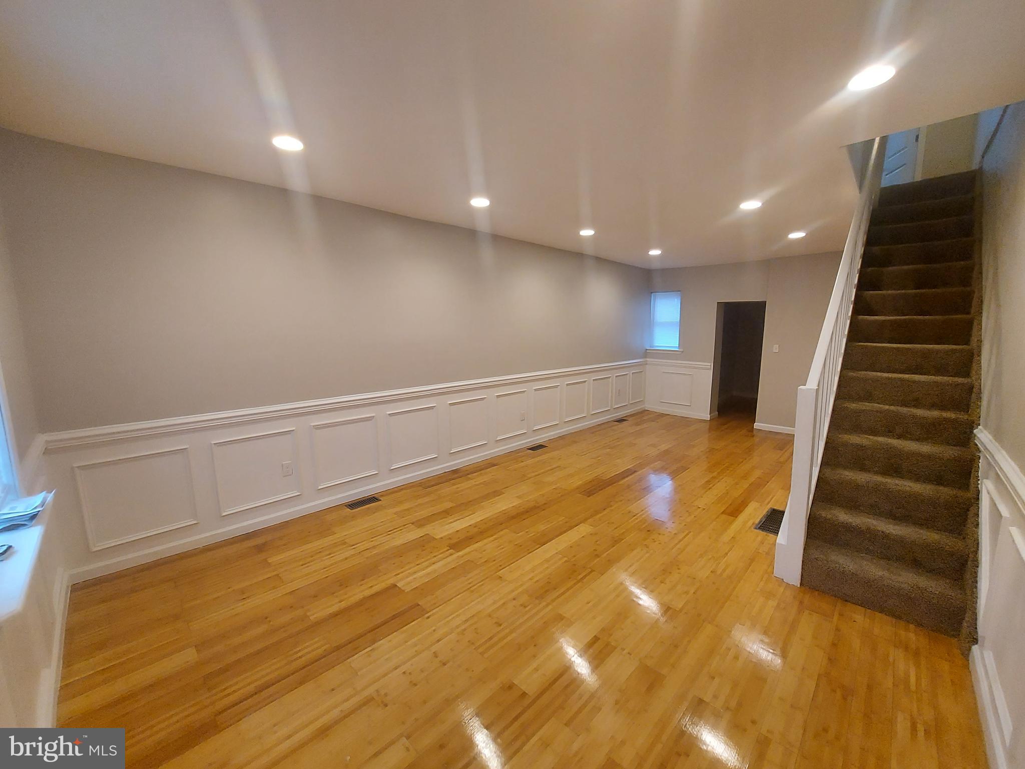 PORT RICHMOND - Residential