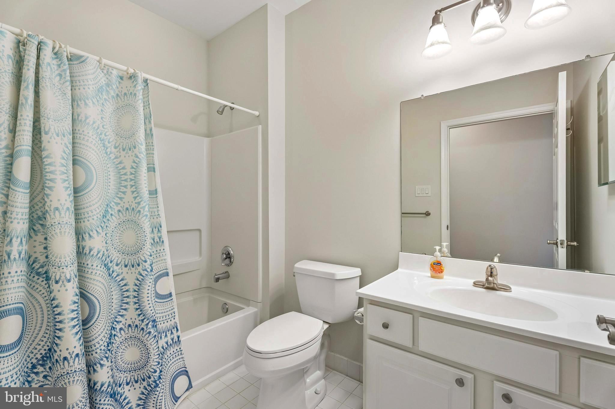 COURTYARDS - Residential