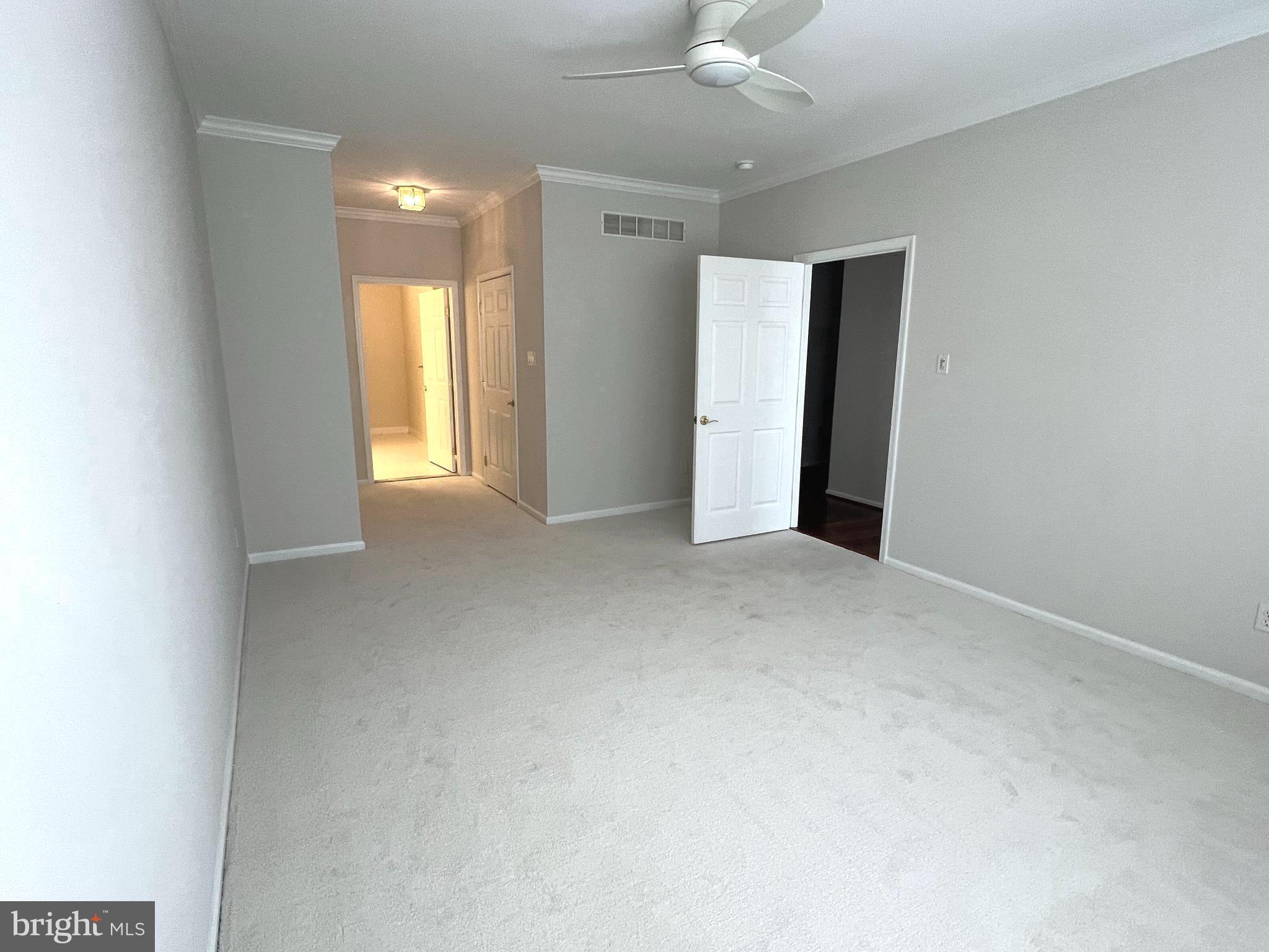 COURTYARDS - Residential