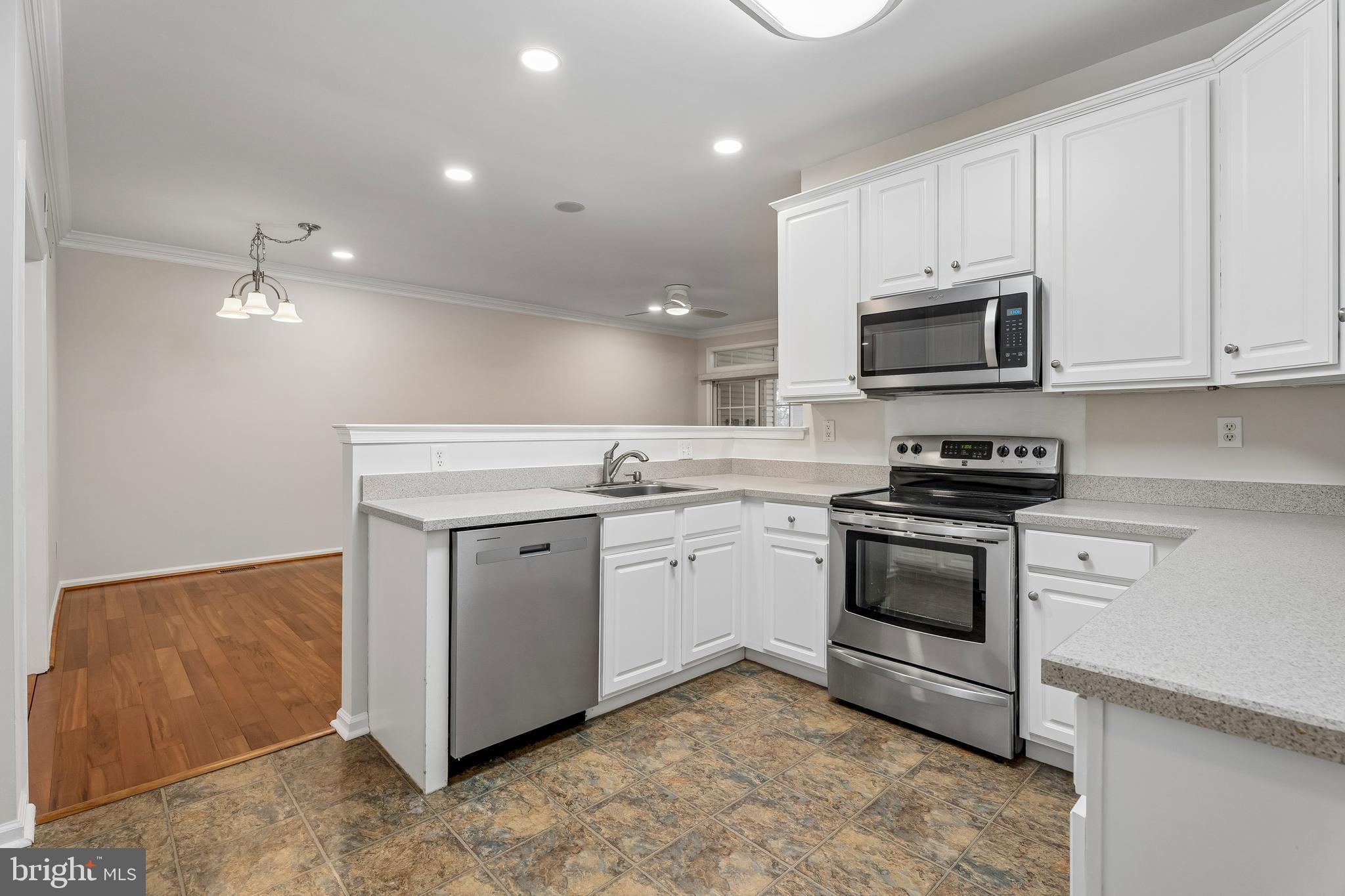 COURTYARDS - Residential