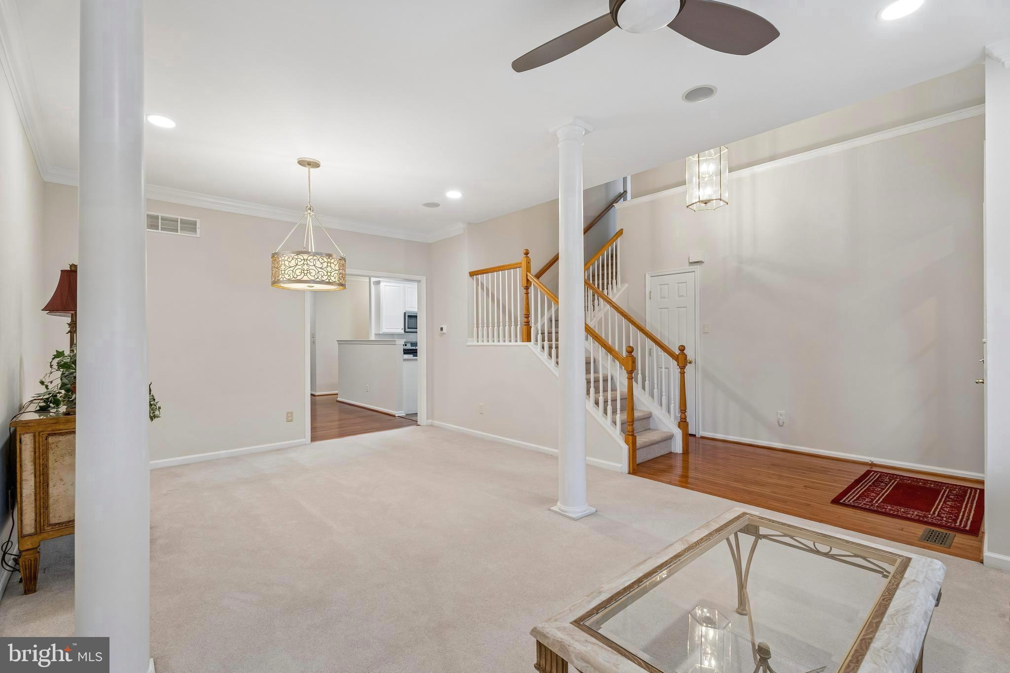 COURTYARDS - Residential