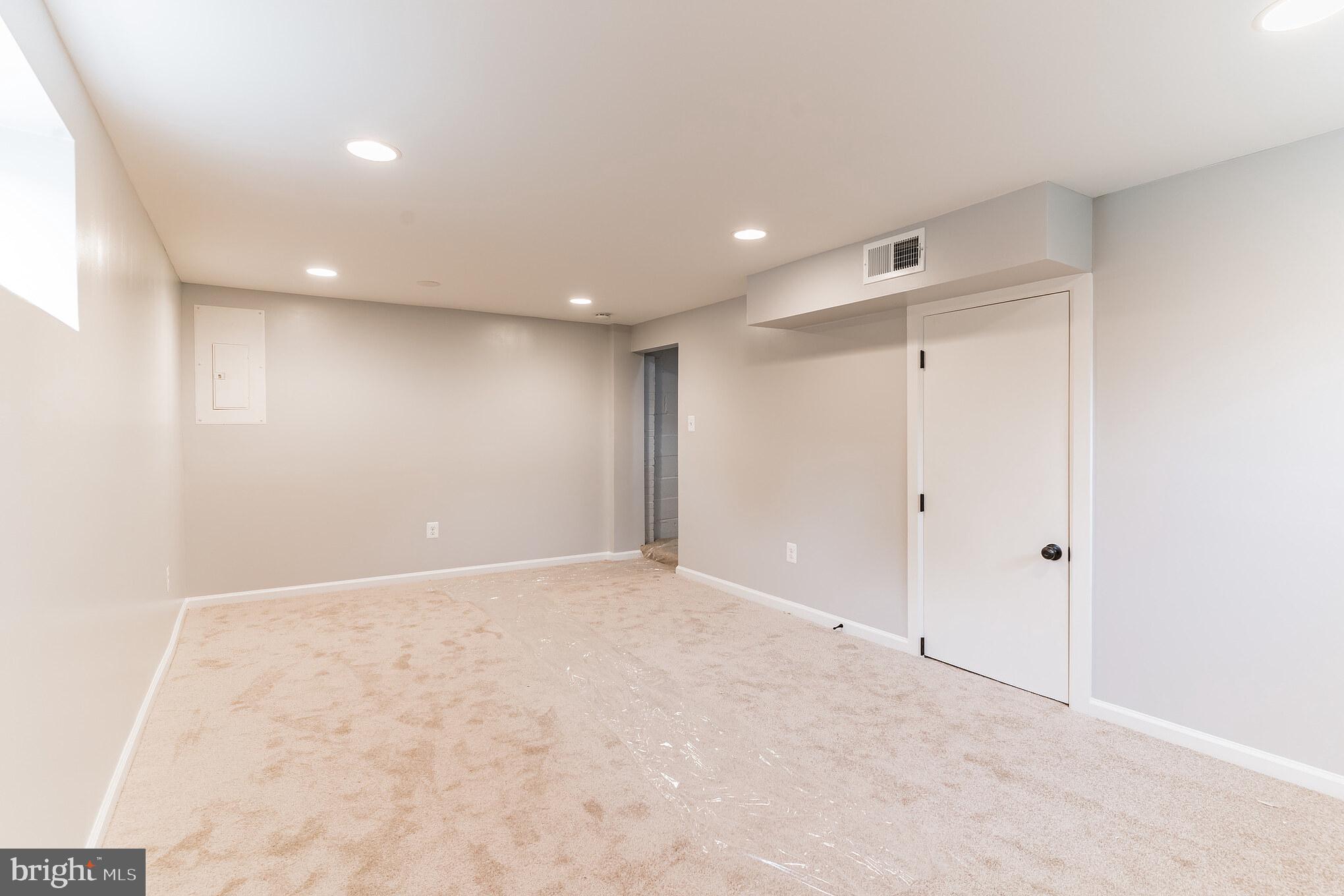 HILLCREST HEIGHTS - Residential