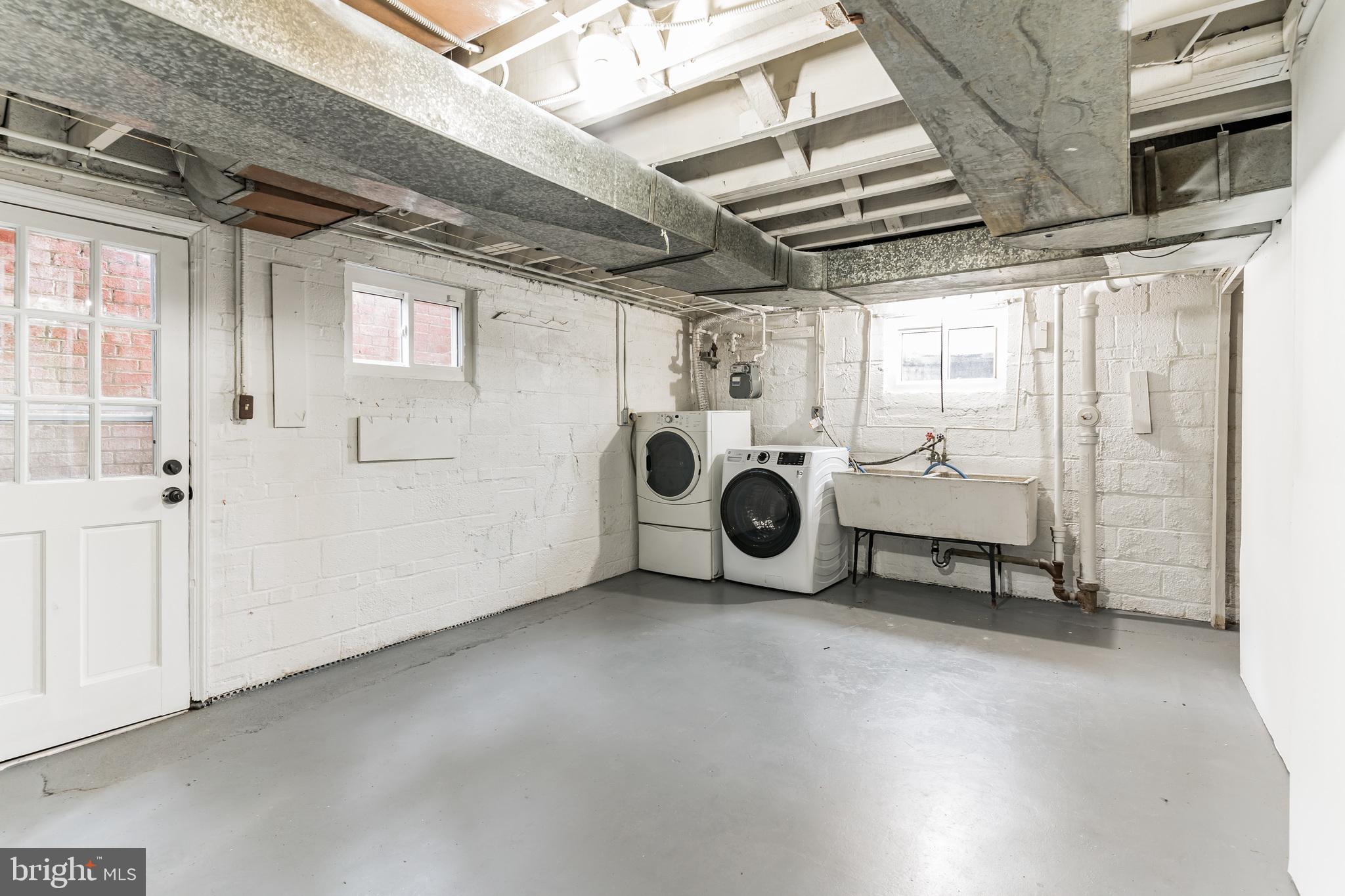 HILLCREST HEIGHTS - Residential