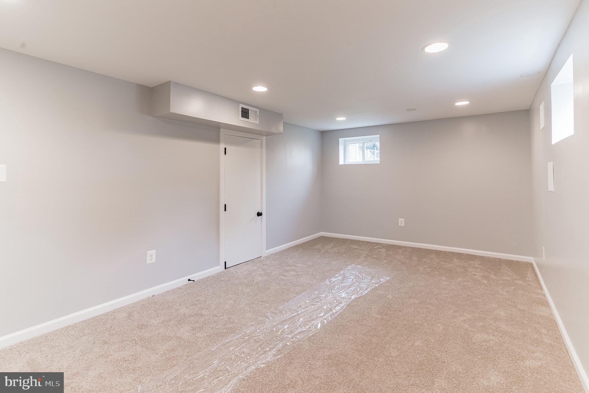 HILLCREST HEIGHTS - Residential