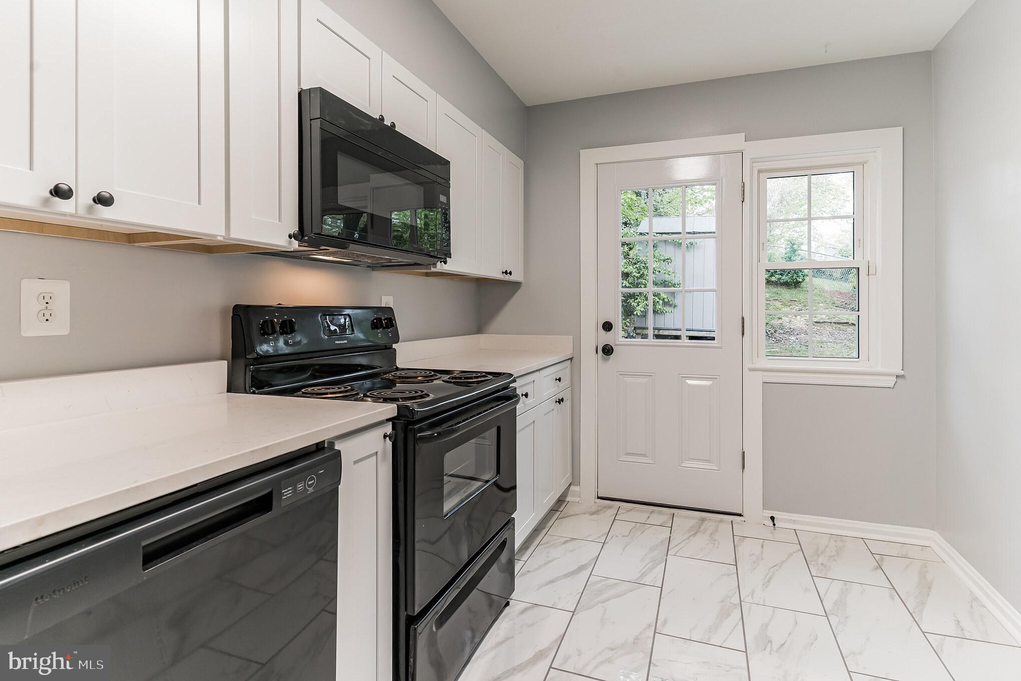 HILLCREST HEIGHTS - Residential